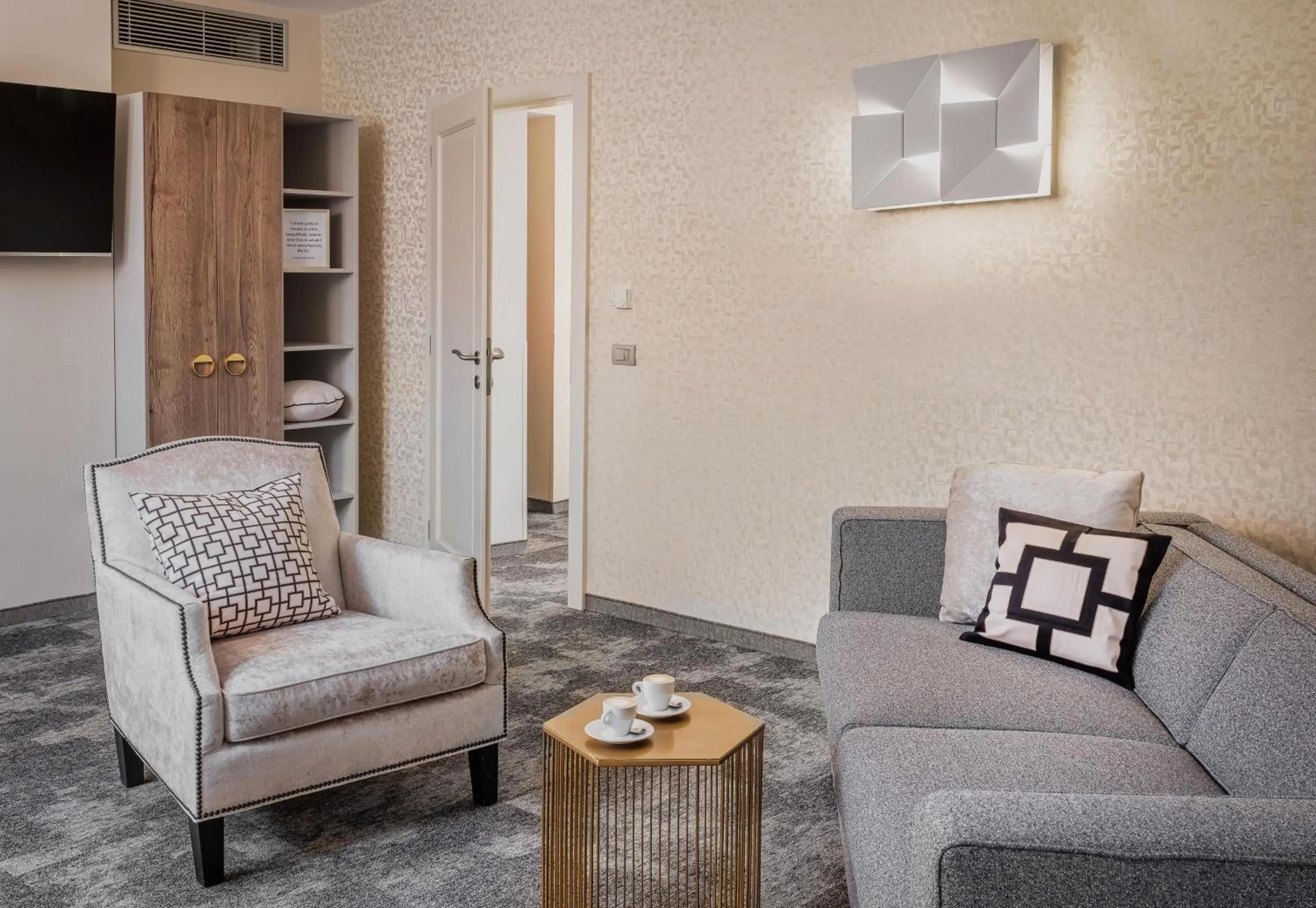 Seating area in Maestro by Adrez