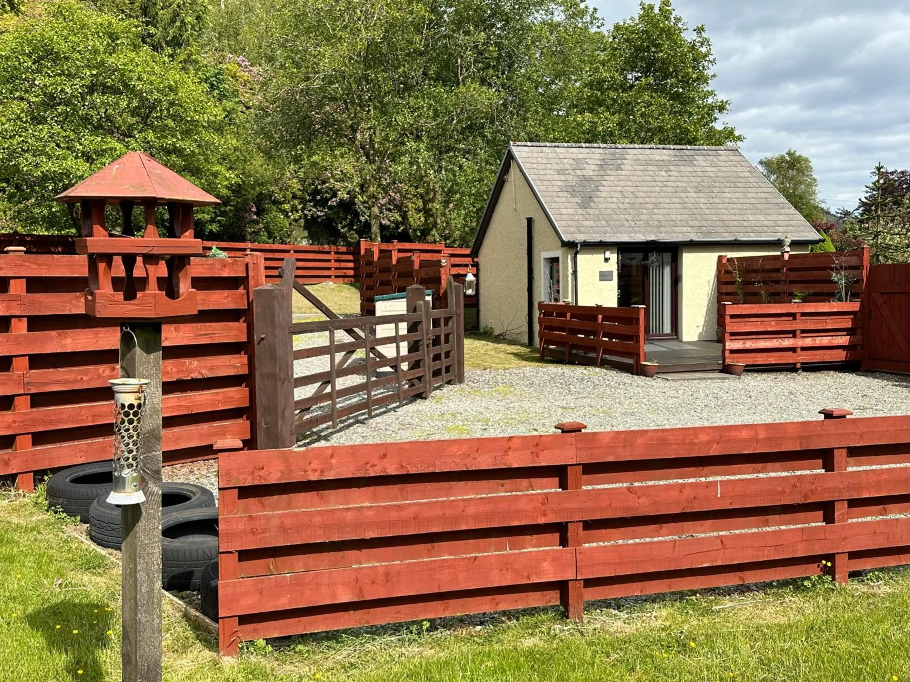 Property building in The Wee Ludging Cottage, Rashfield, by Dunoon