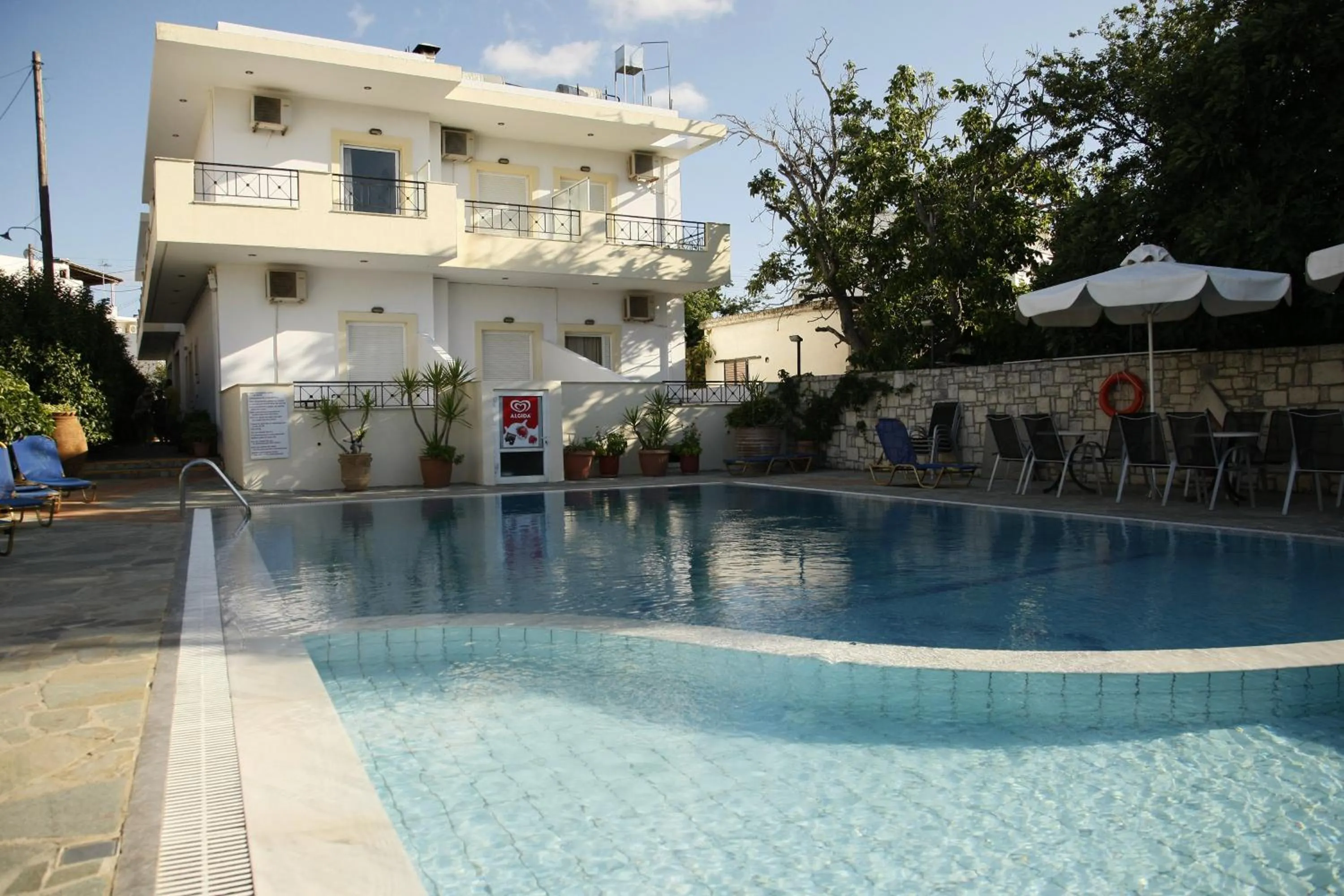 Swimming pool in Kalliopi Hotel