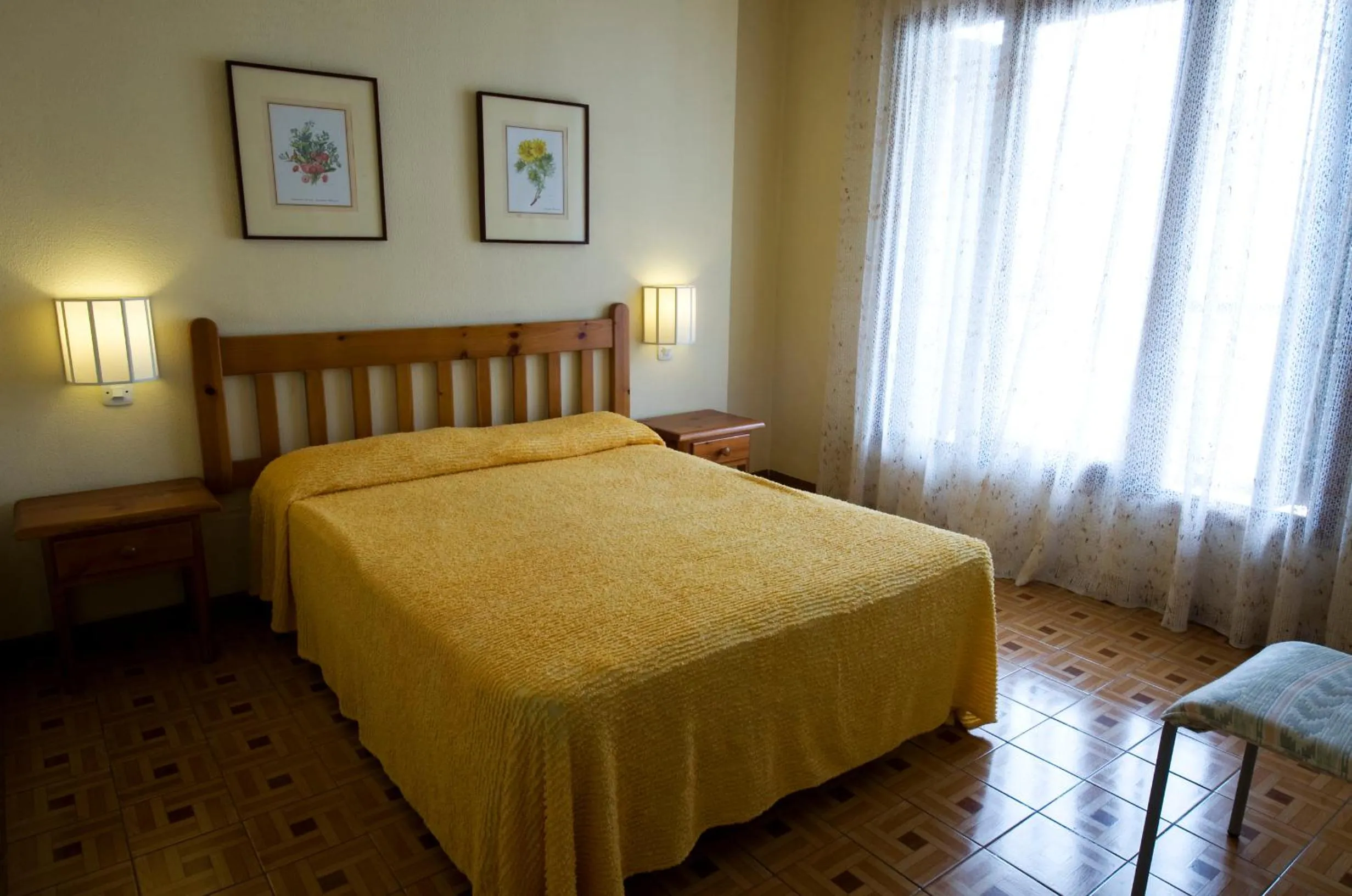 Bed in Apartamentos Pessets Adelaida