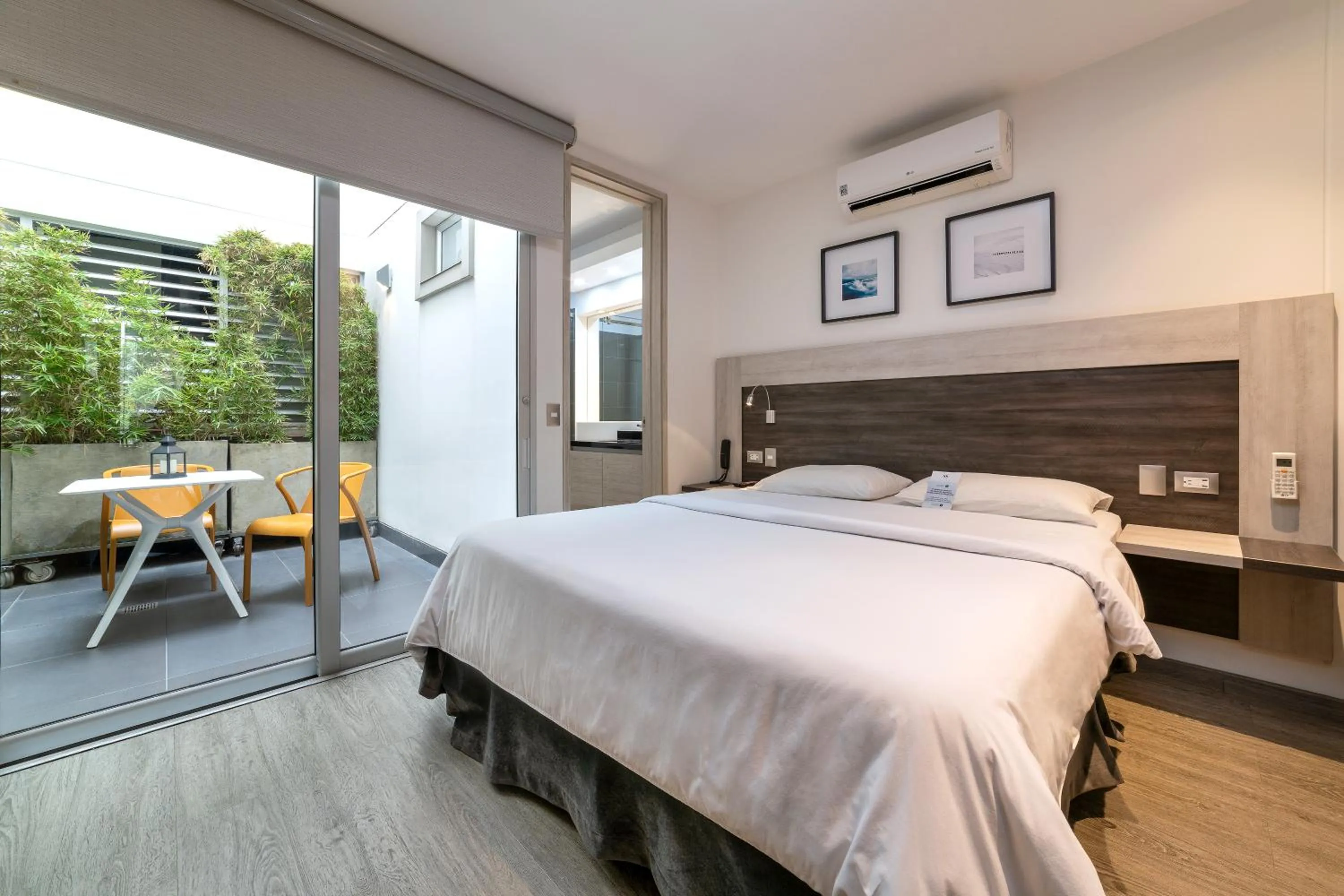 Photo of the whole room, Bed in Hotel Park 85