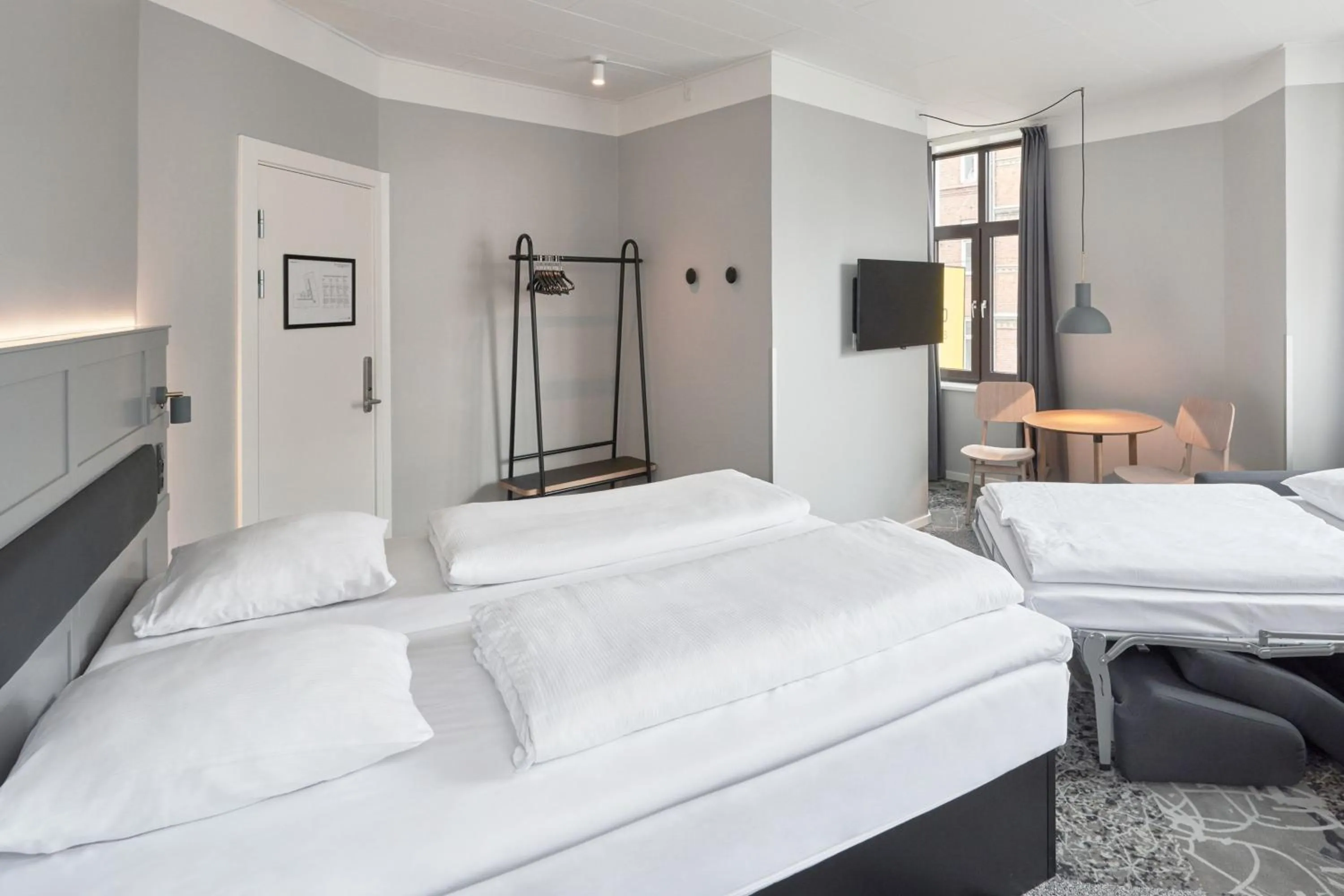 Photo of the whole room, Bed in Four Points Flex by Sheraton Copenhagen City