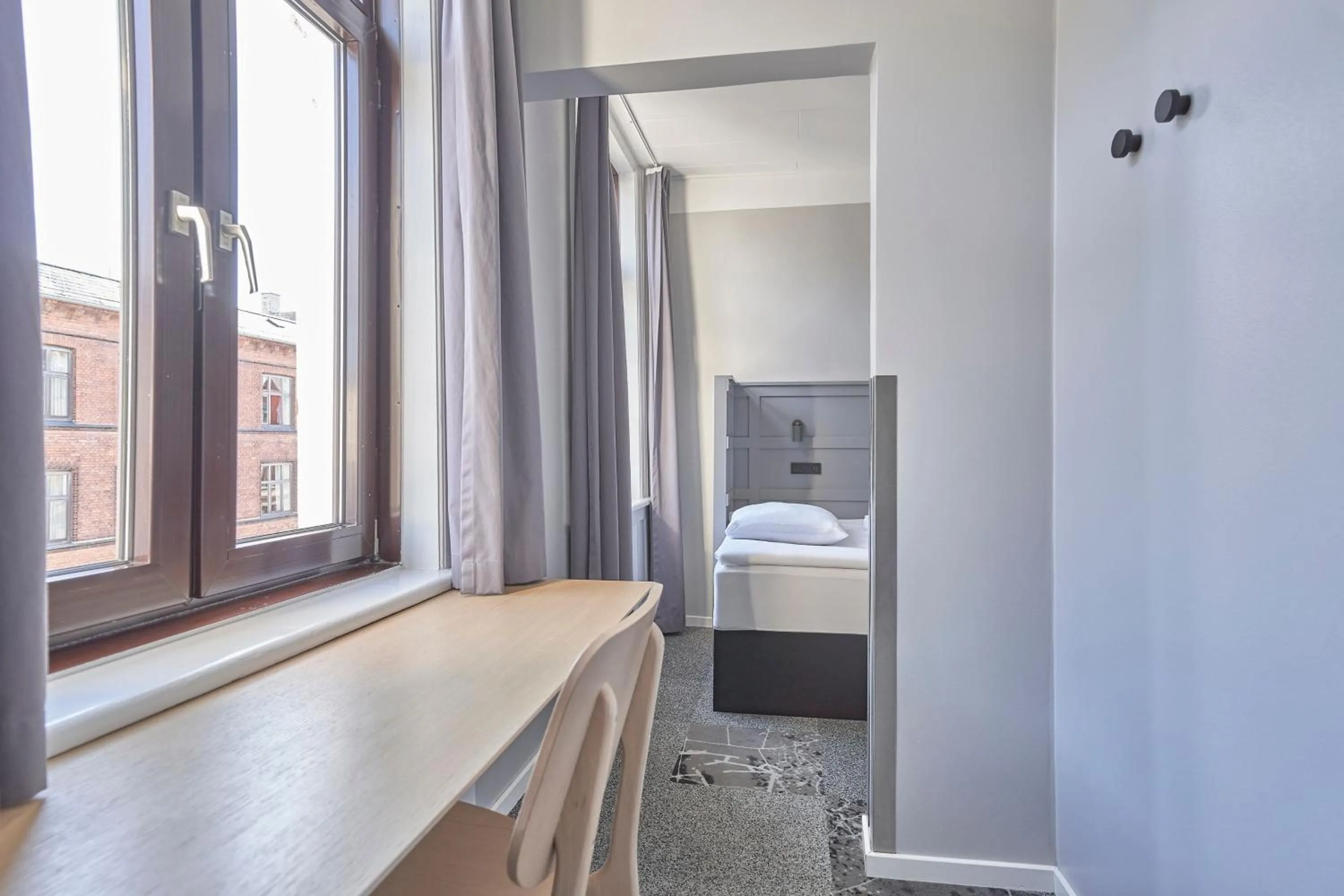 Photo of the whole room, Bed in Four Points Flex by Sheraton Copenhagen City