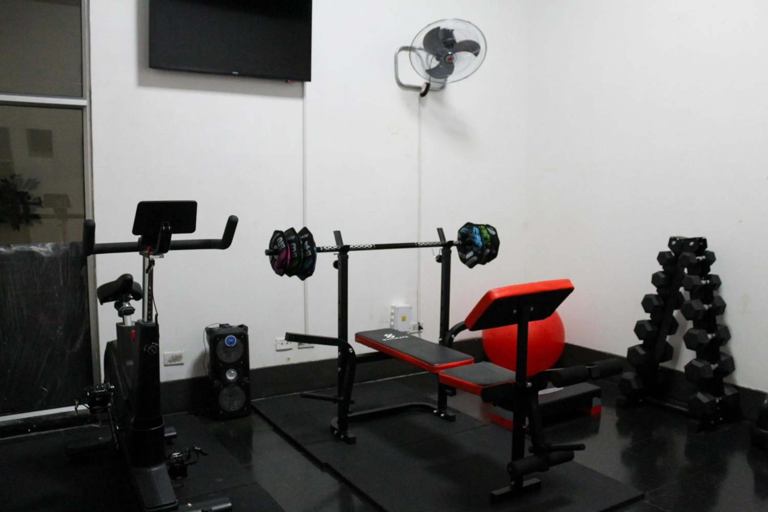Fitness centre/facilities in Hostel Boutique Merced 88