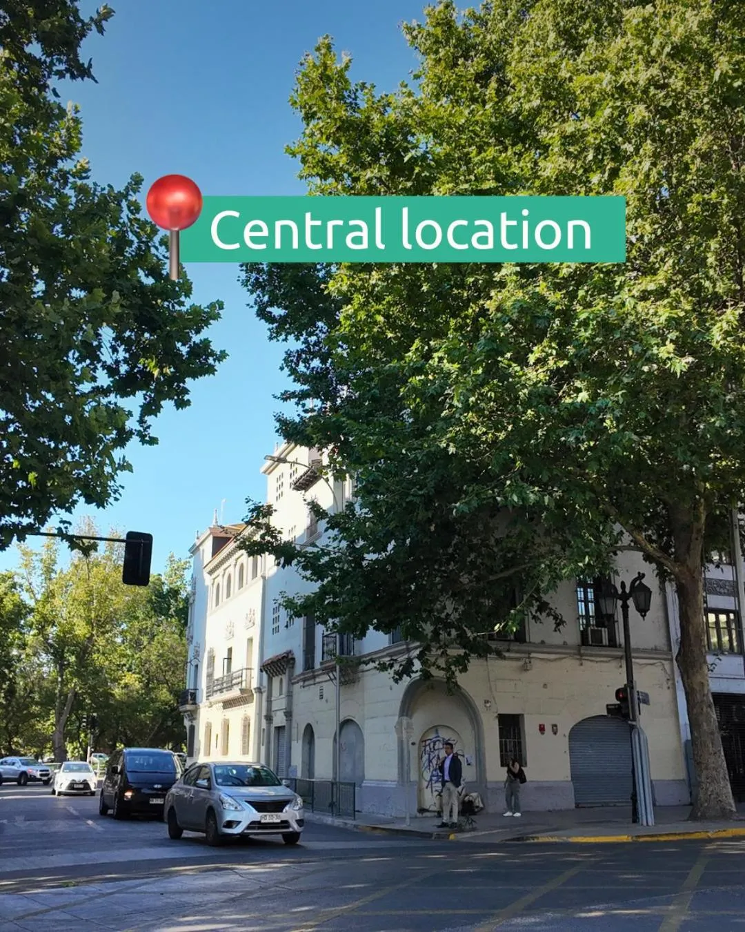 Property building in Hostel Boutique Merced 88