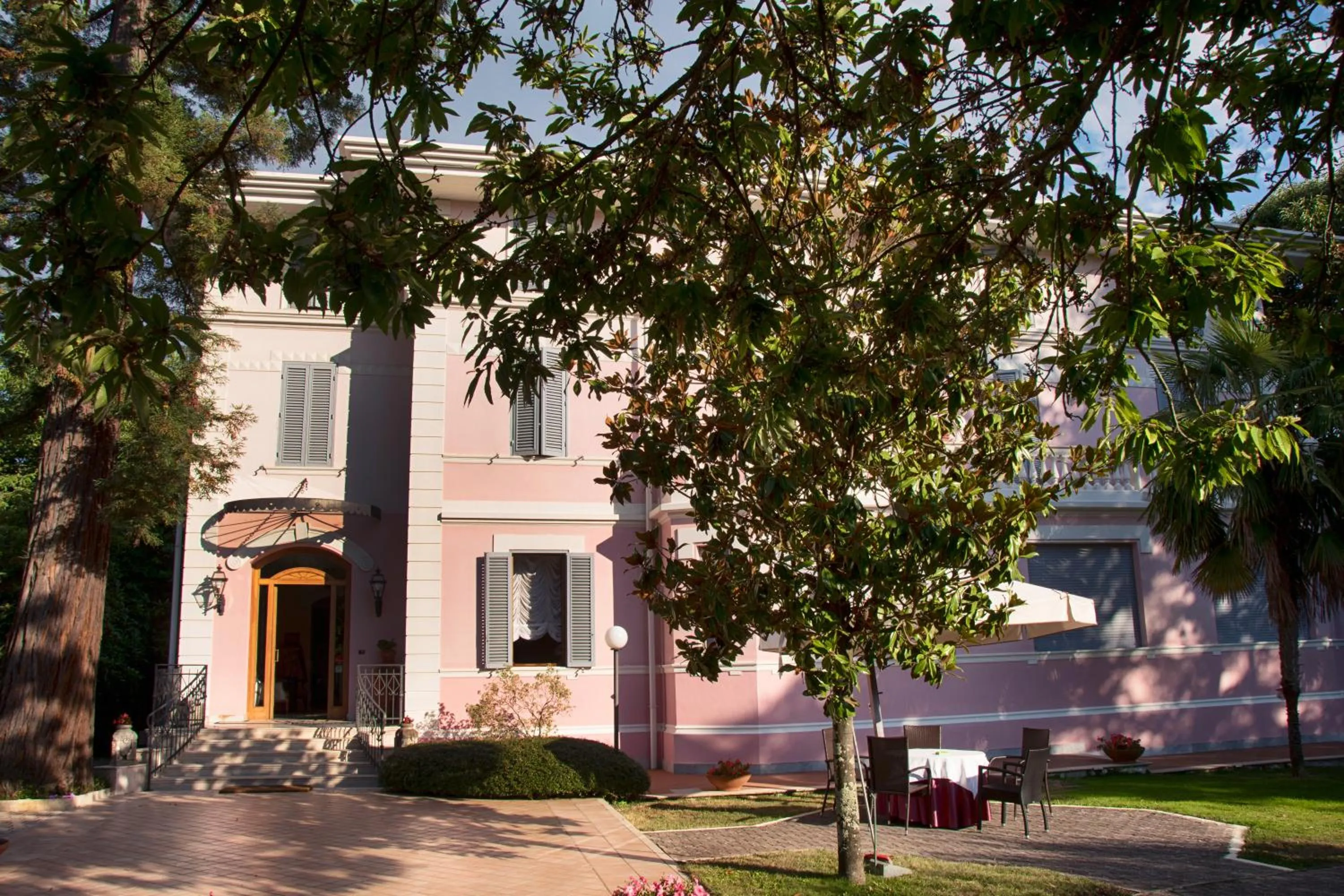 Facade/entrance in Hotel Gioia Garden
