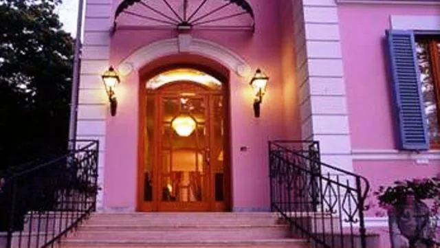 Facade/entrance in Hotel Gioia Garden