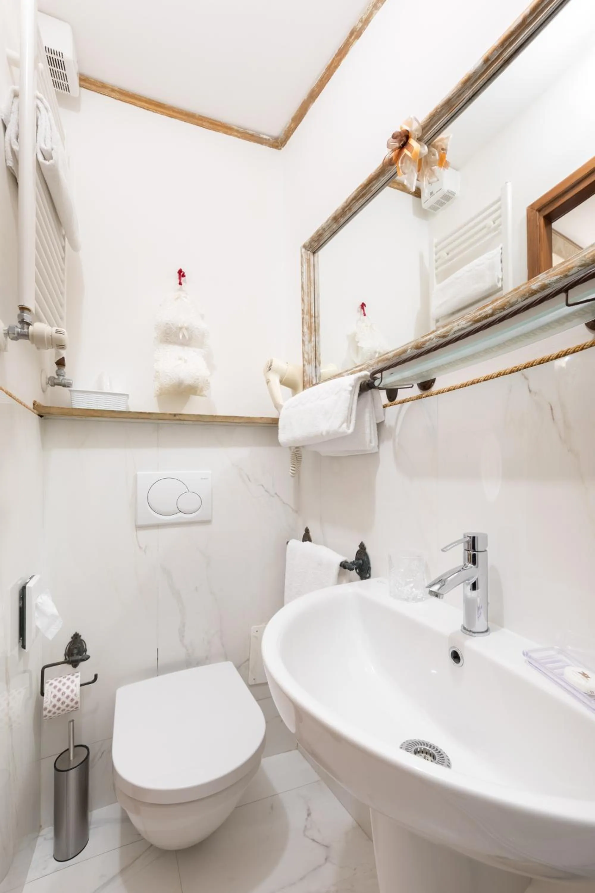 Bathroom in Residenza La Loggia