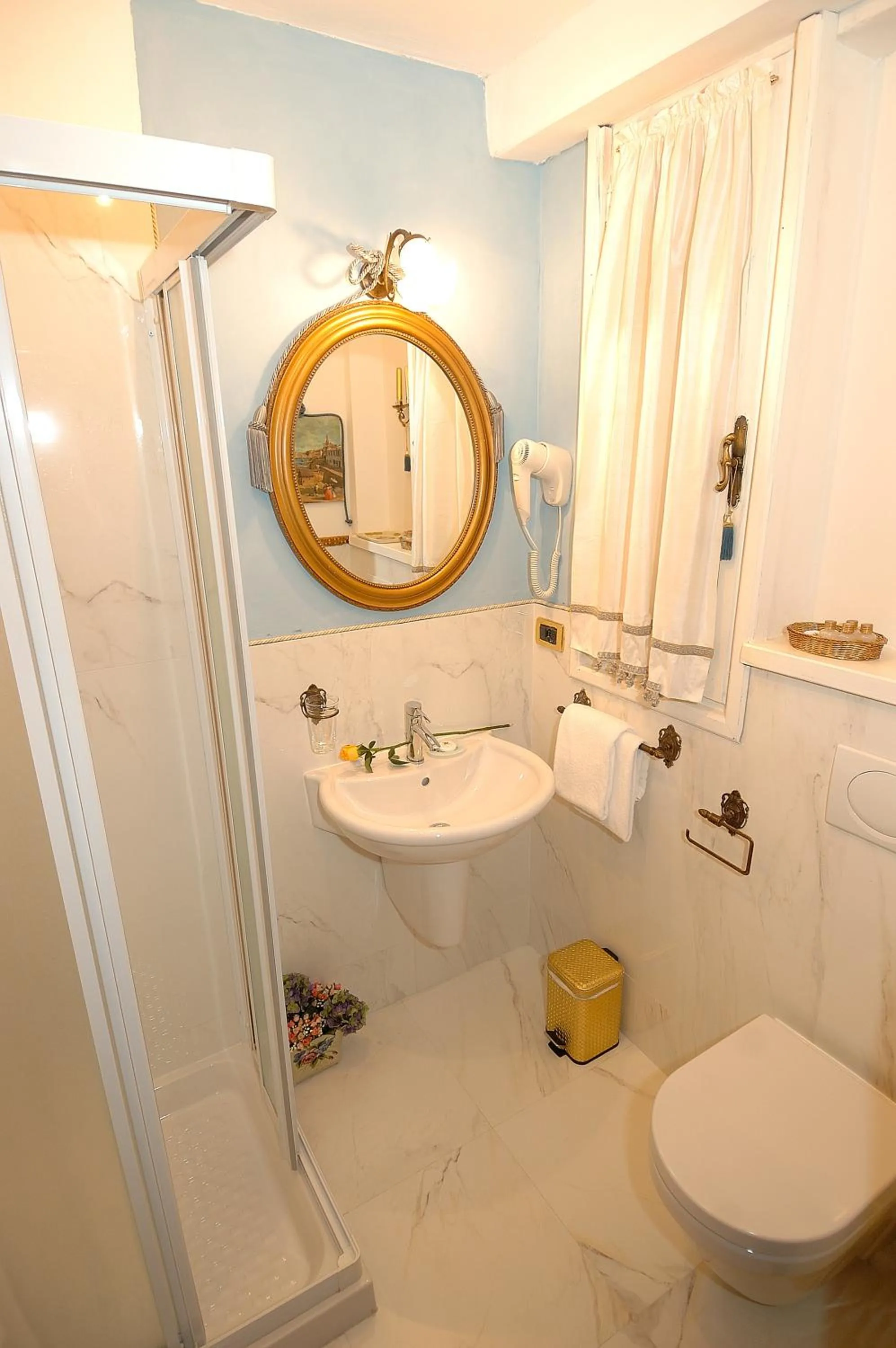 Bathroom in Residenza La Loggia