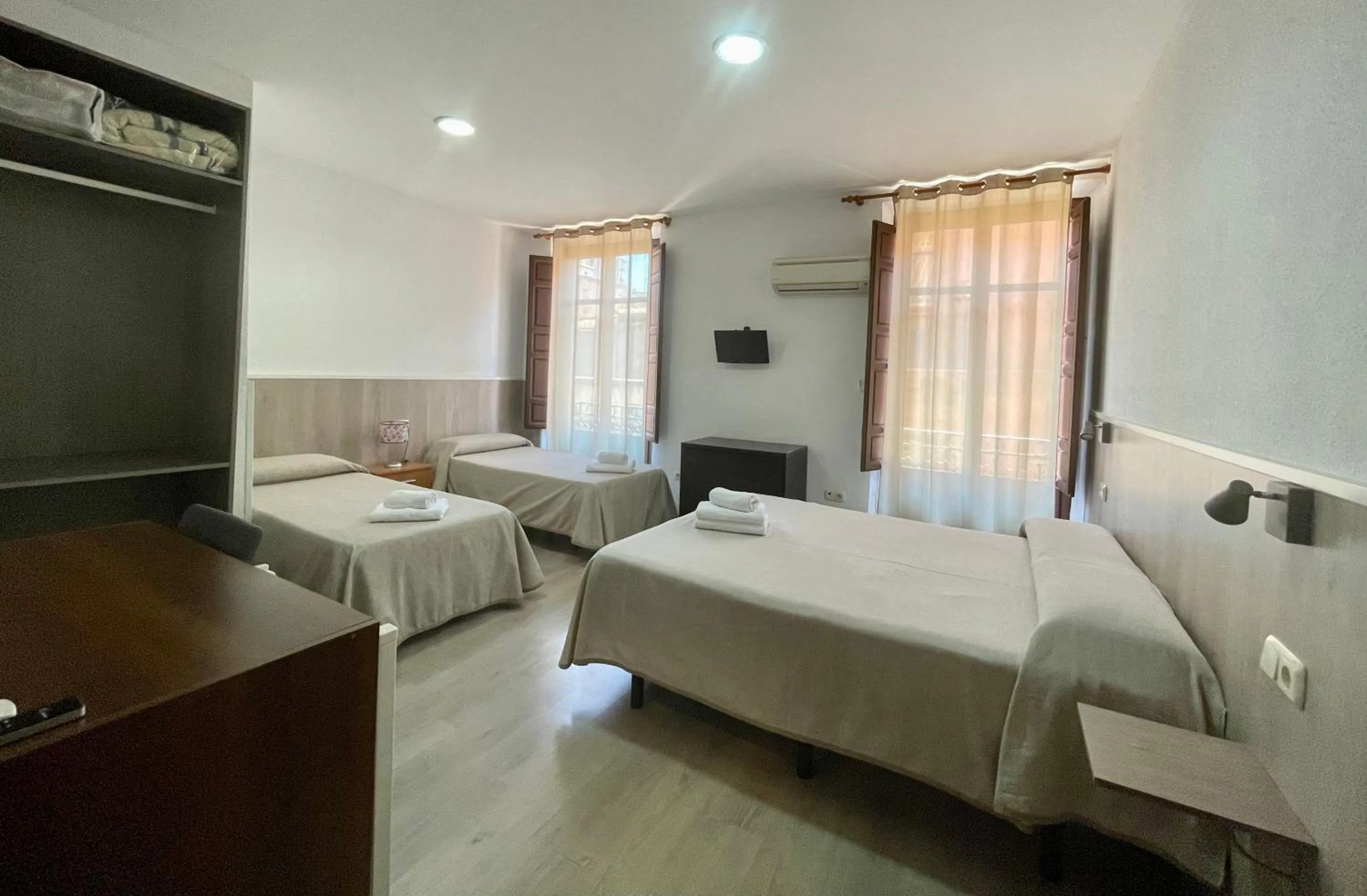 Bed in Arteaga Hostal & Baños Arabes Elvira