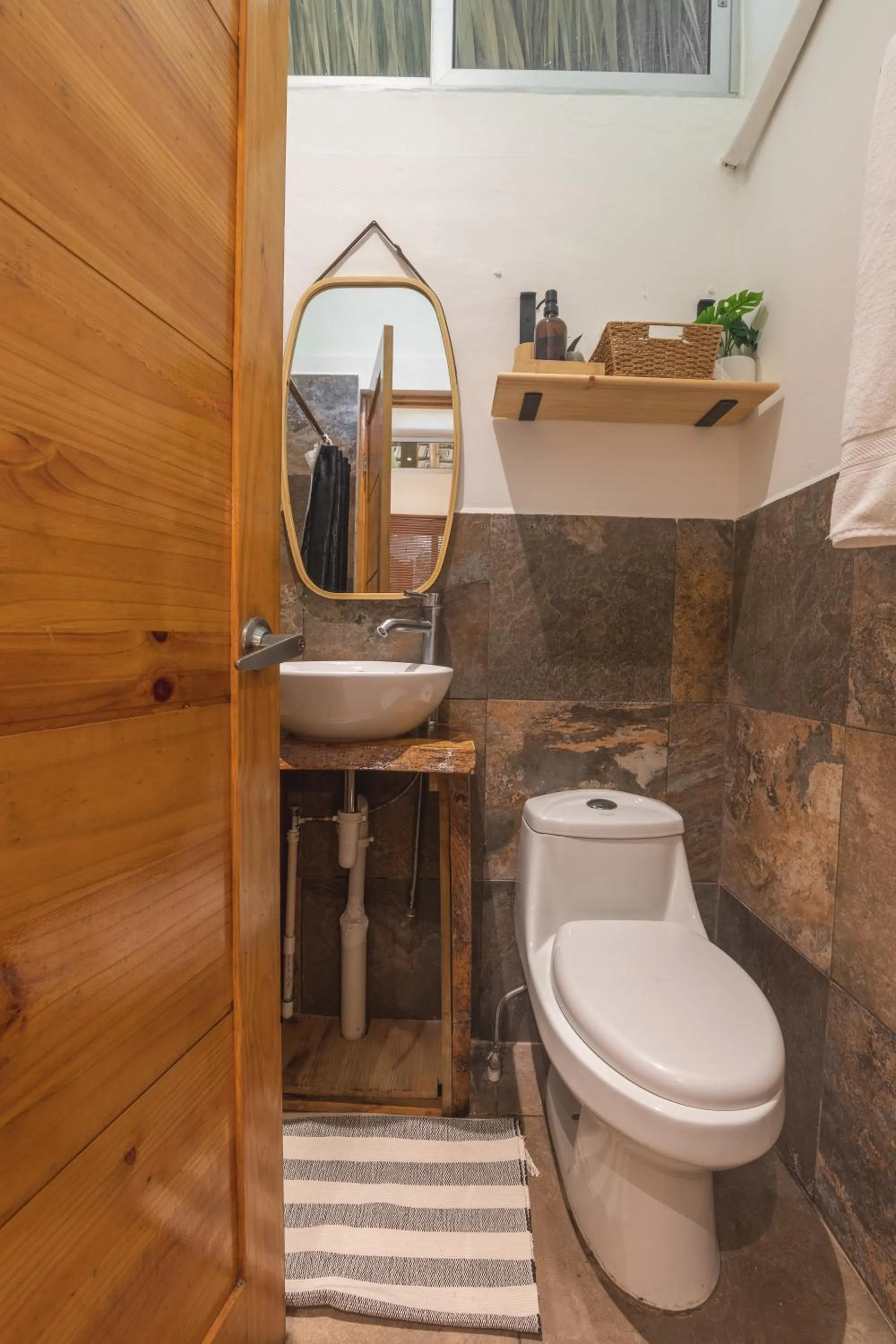 Bathroom in Hotel Michanti