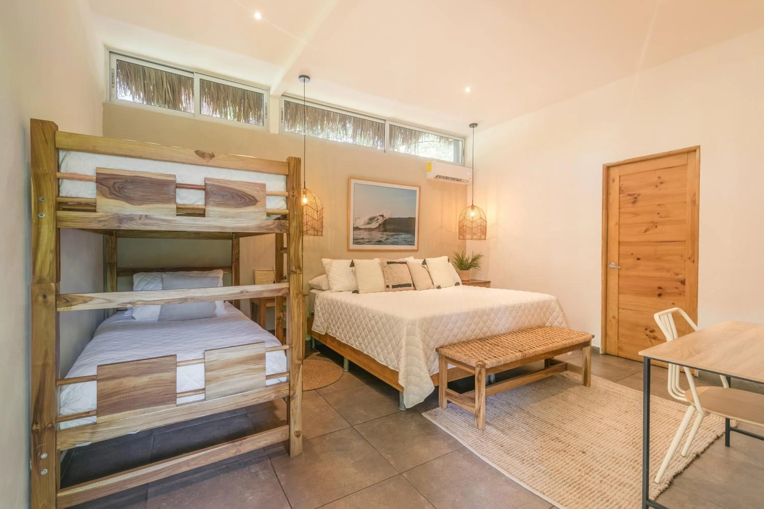 Photo of the whole room, Bed in Hotel Michanti