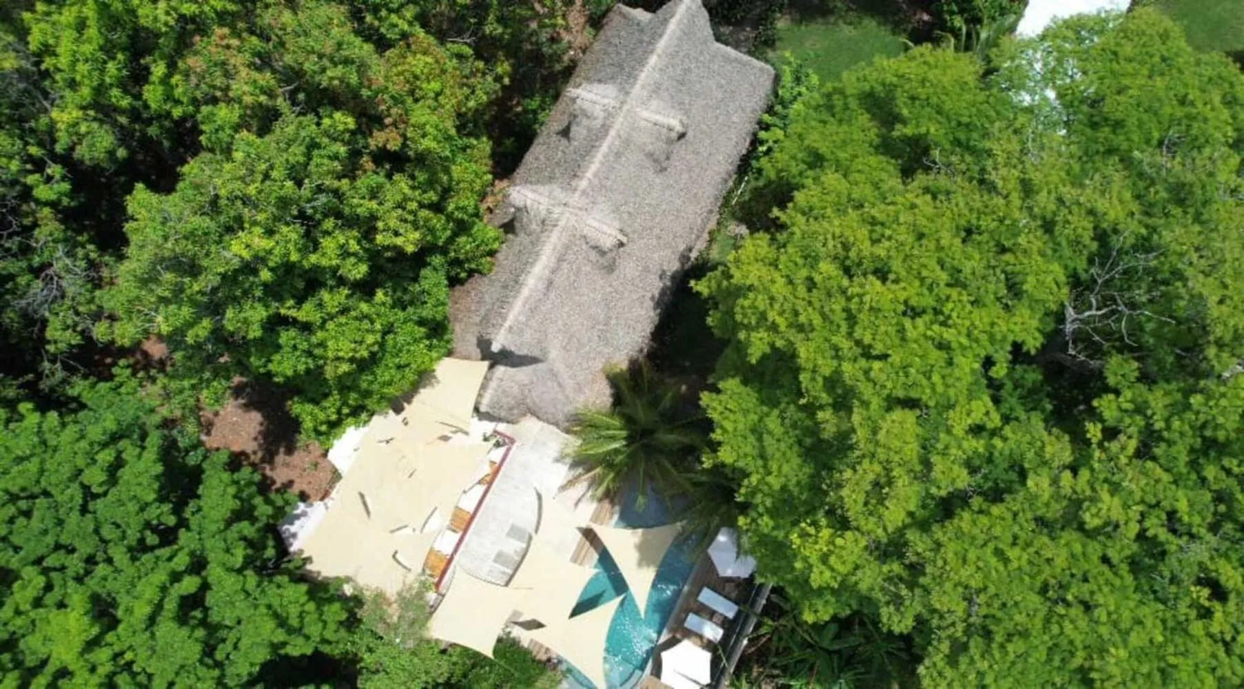 Property building in Hotel Michanti