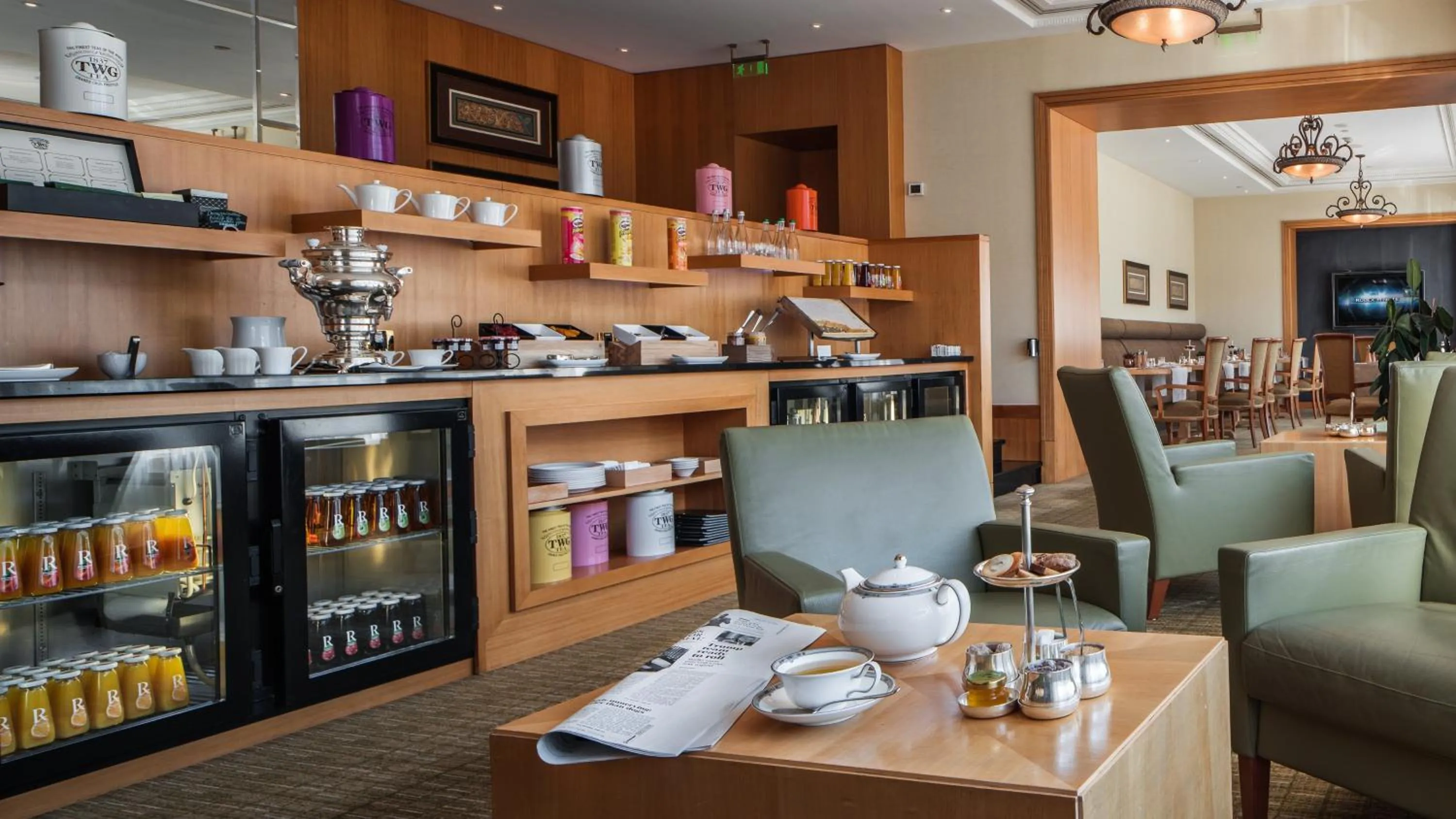 Lounge or bar in InterContinental - Kyiv by IHG