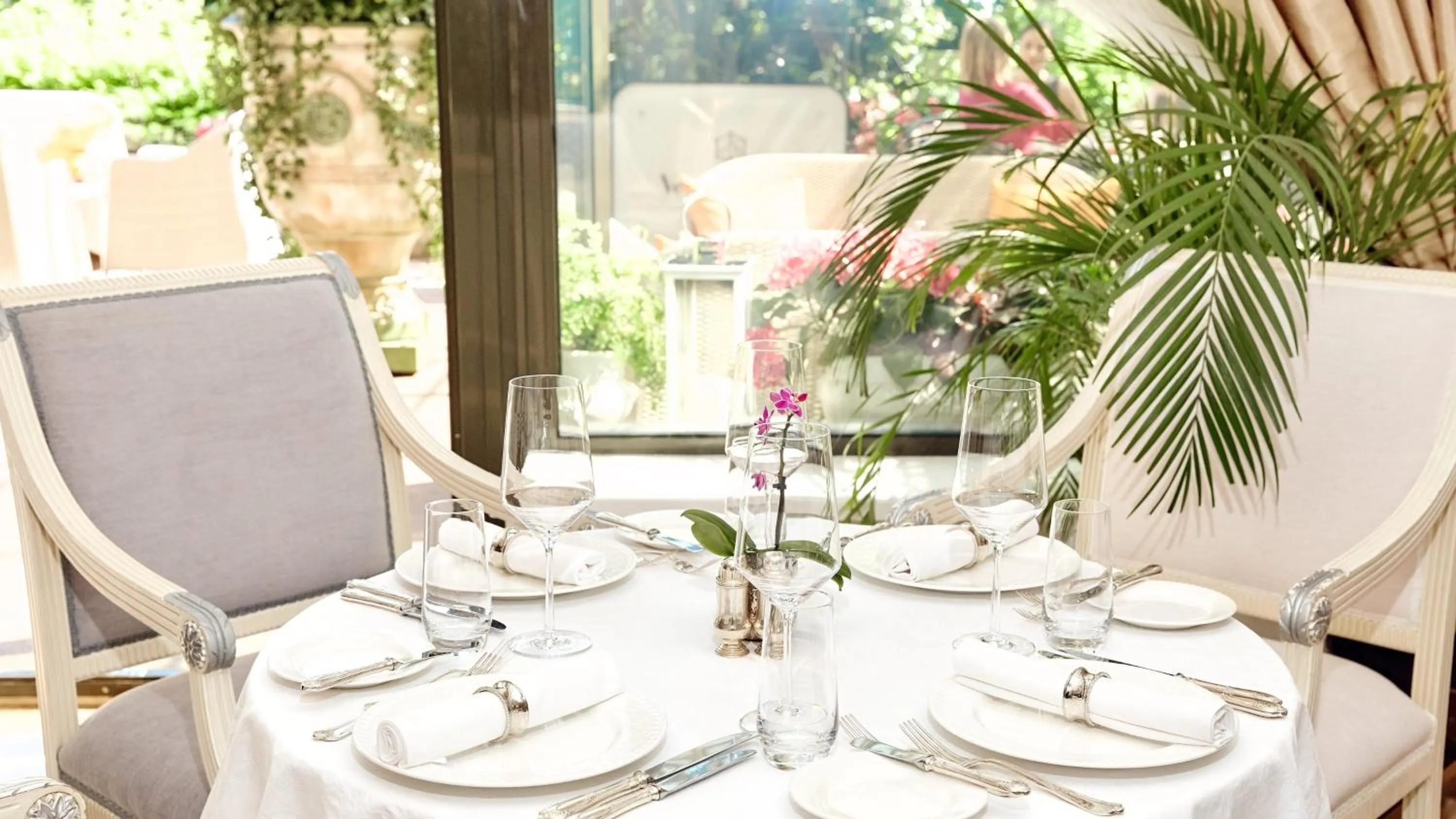 Restaurant/places to eat in InterContinental - Kyiv by IHG