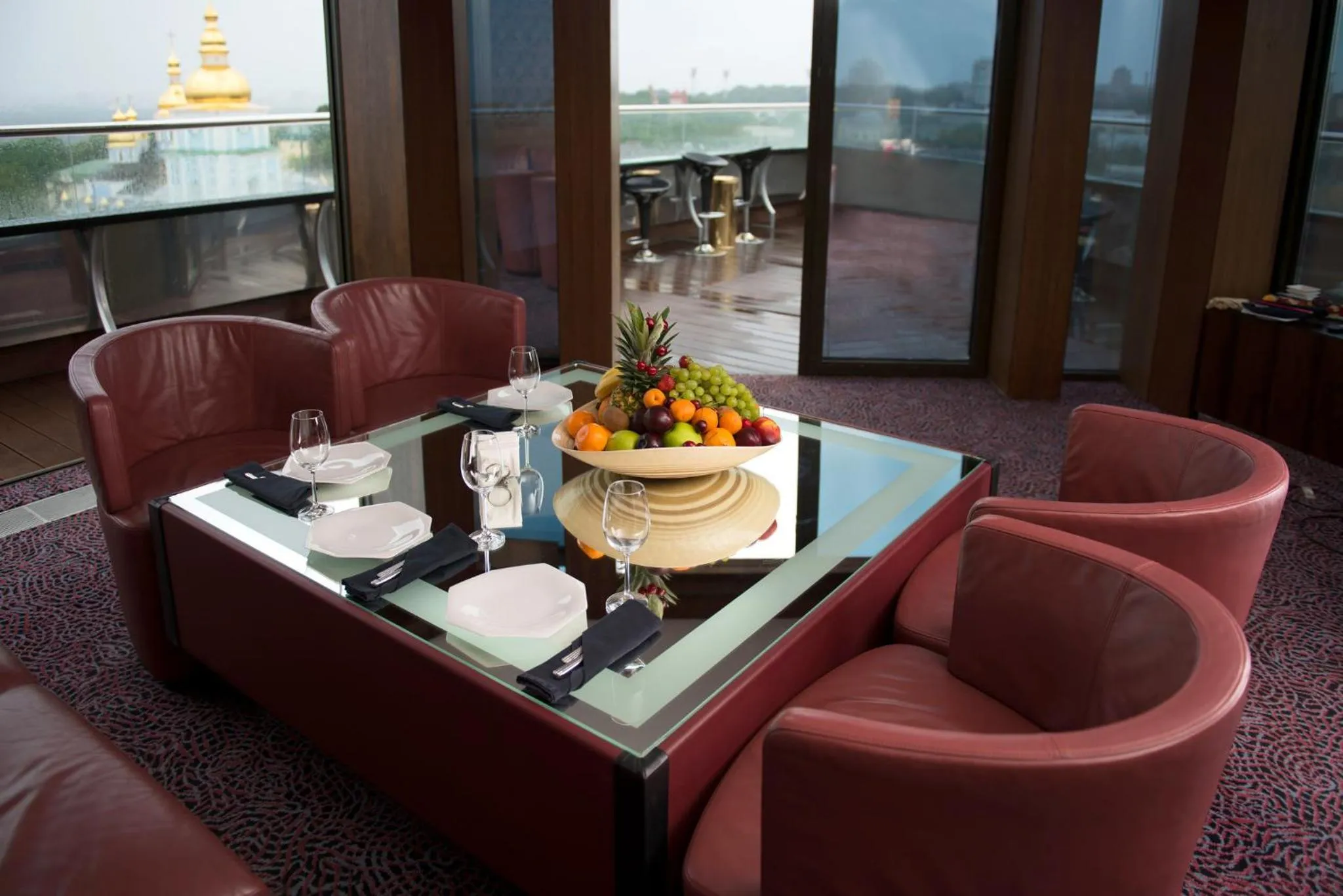 Lounge or bar in InterContinental - Kyiv by IHG