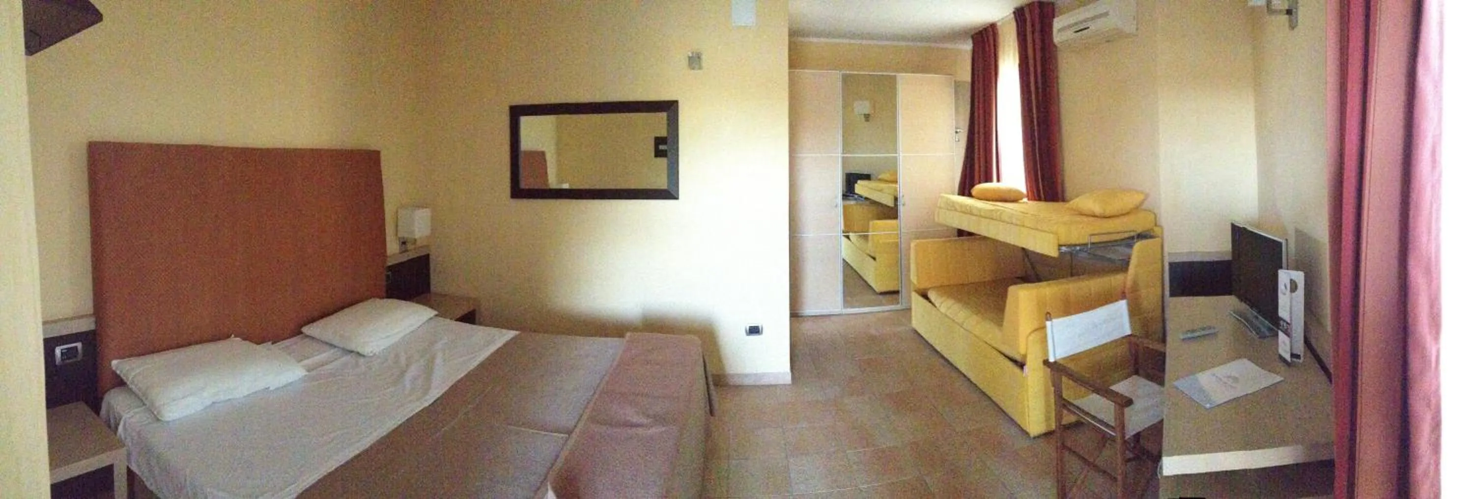 Photo of the whole room in BV Airone Resort