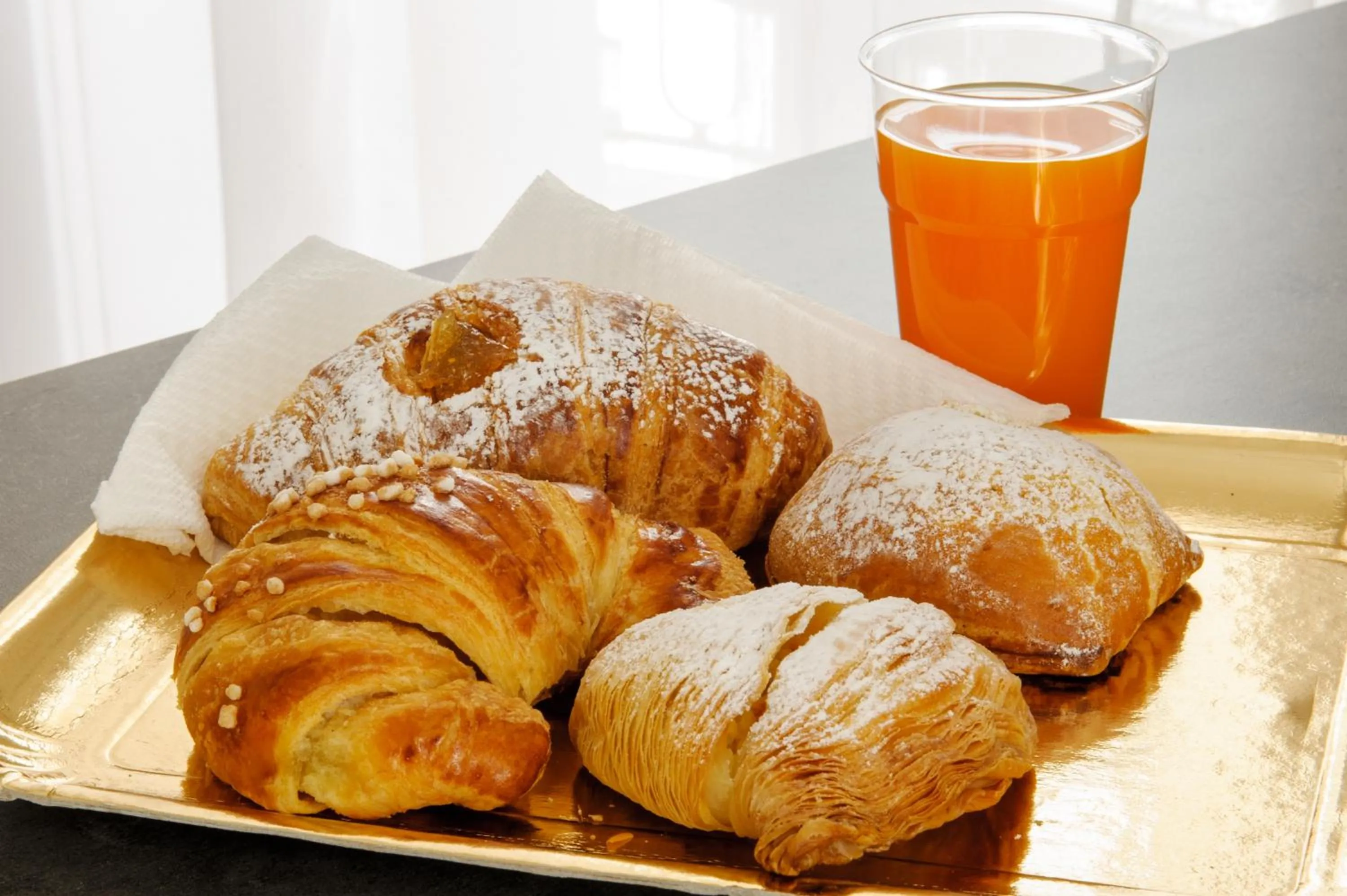 Food and drinks in Toledo Stay OK