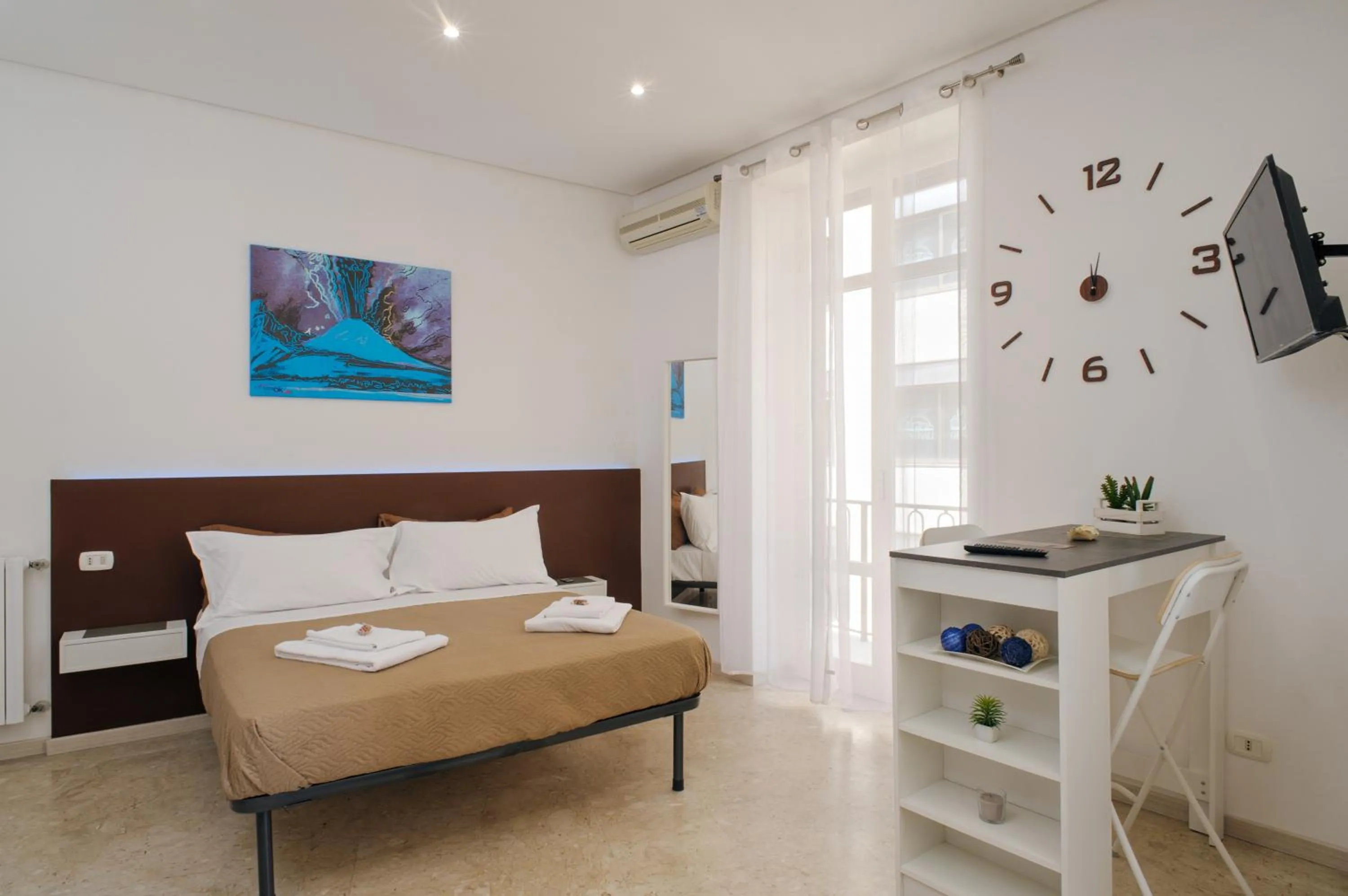 Bed in Toledo Stay OK