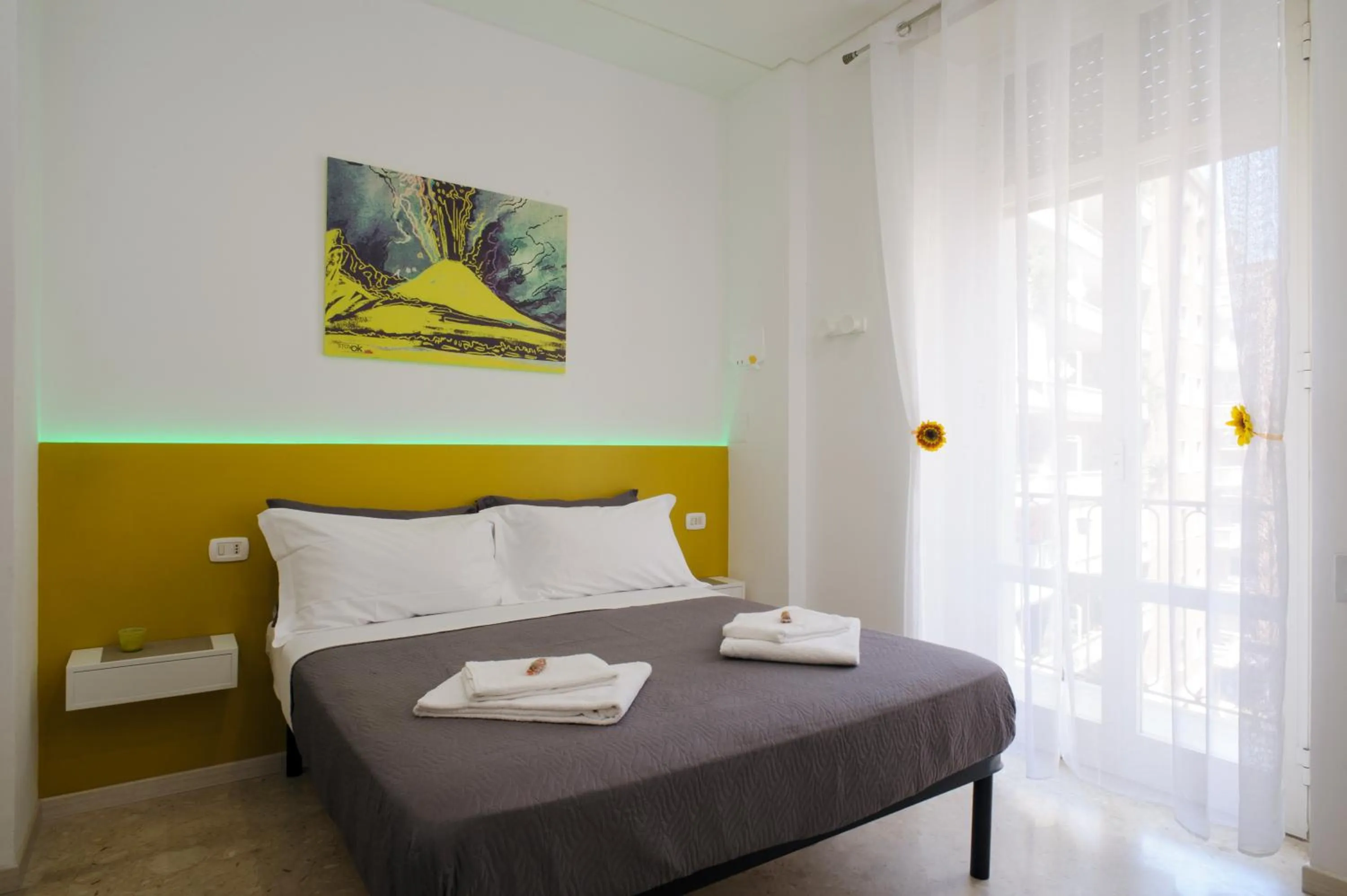 Bed in Toledo Stay OK