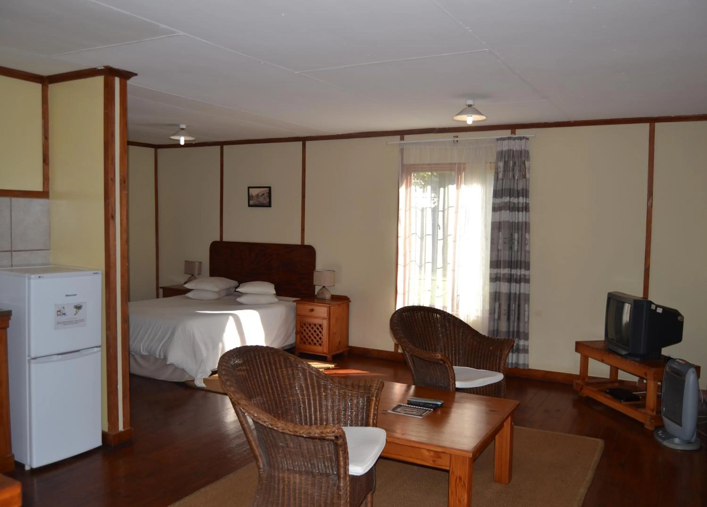 Kitchen or kitchenette in Log Cabin & Settlers Village