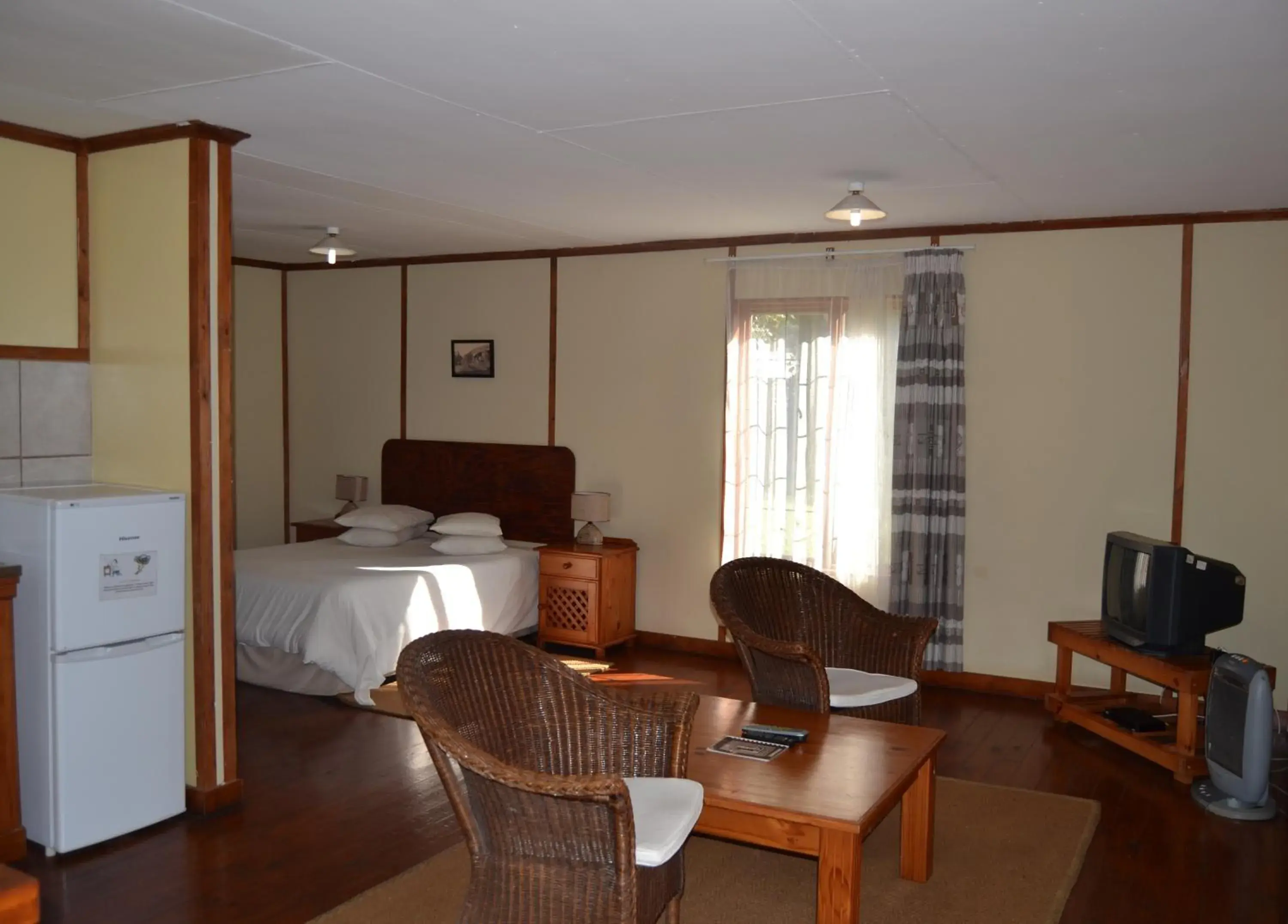 Double Room in Log Cabin & Settlers Village Double Room in Log Cabin & Settlers Village