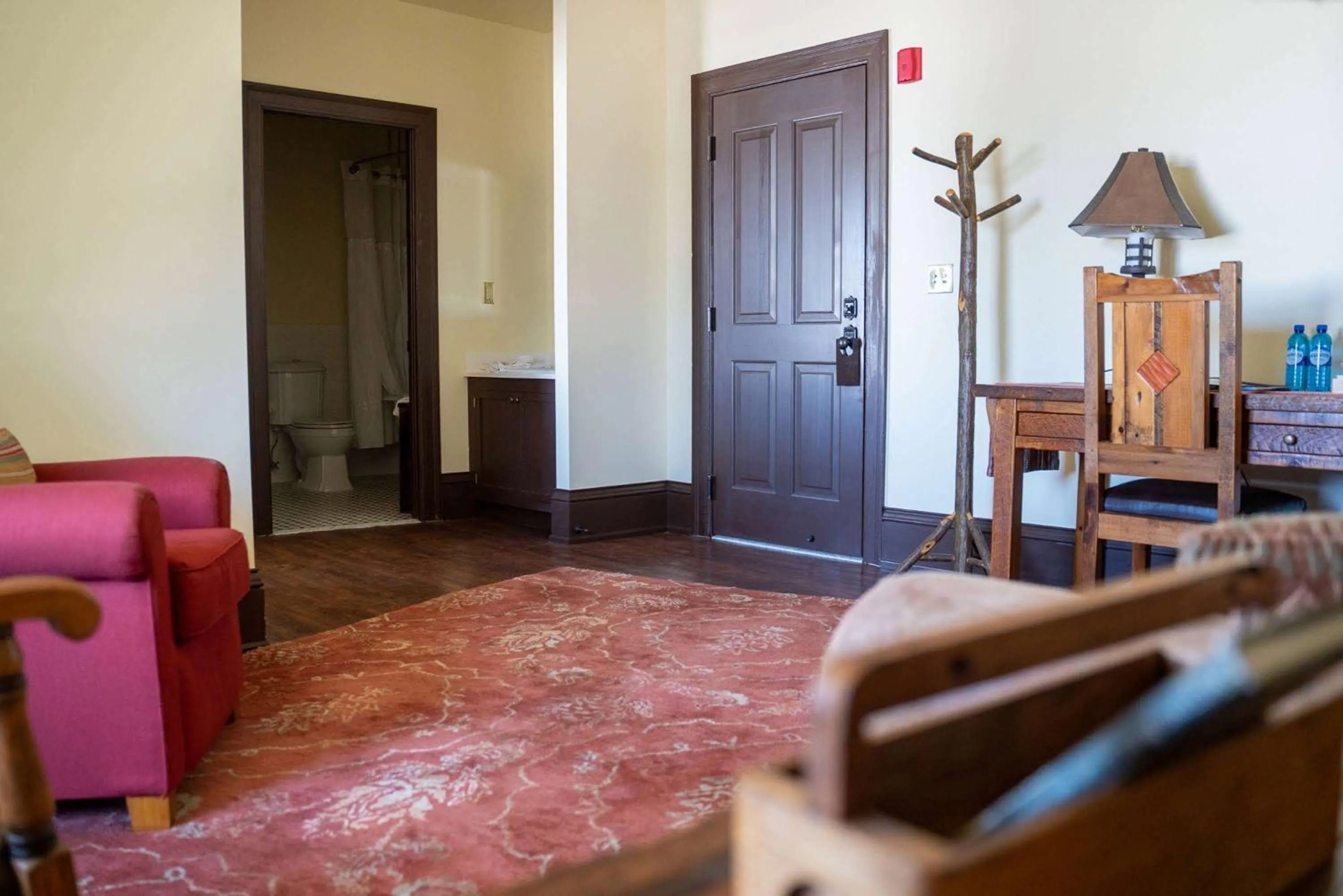 Bedroom in Sheridan Inn - Best Western Signature Collection