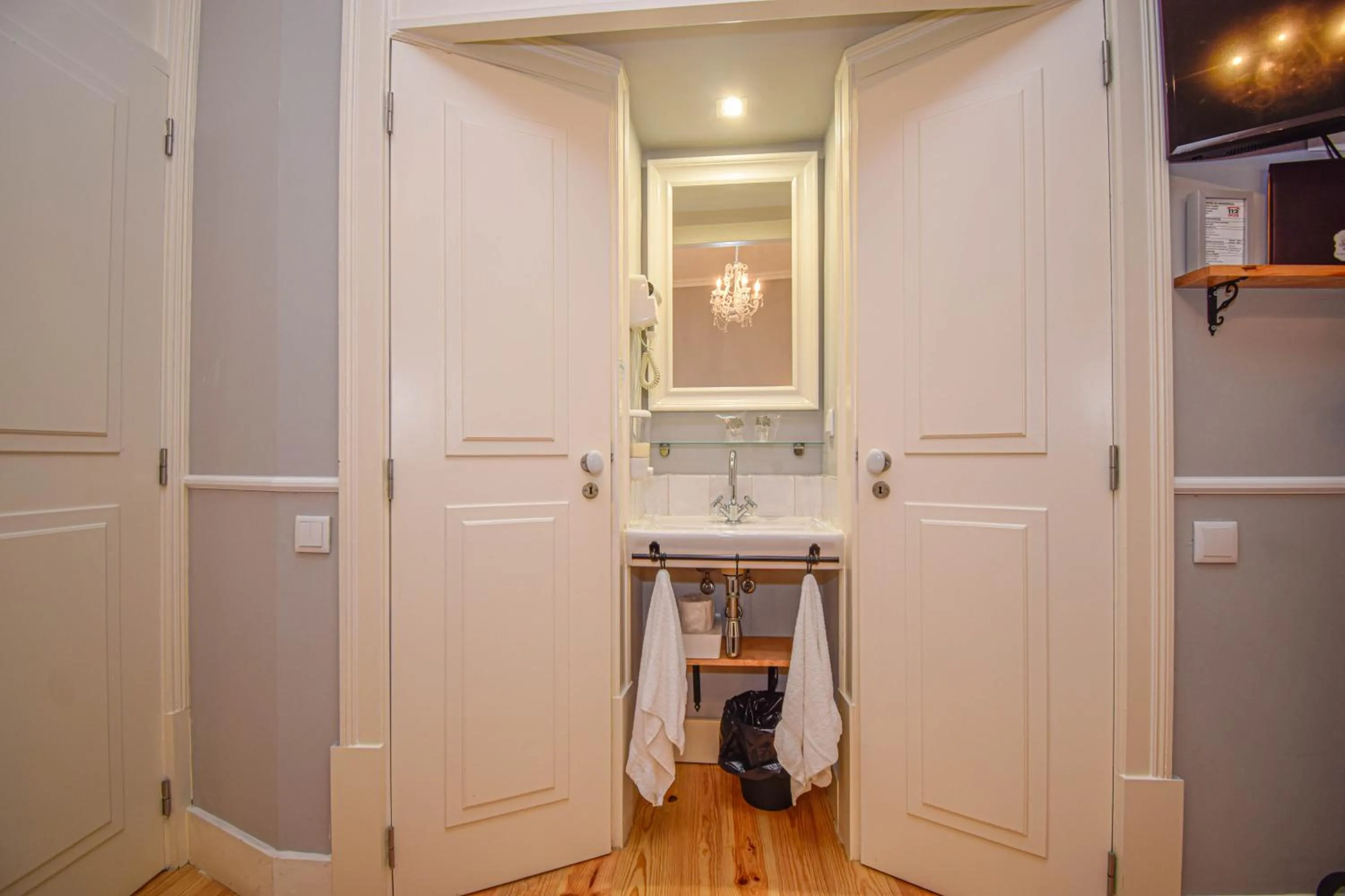 B in B Lisbon Downtown Suites