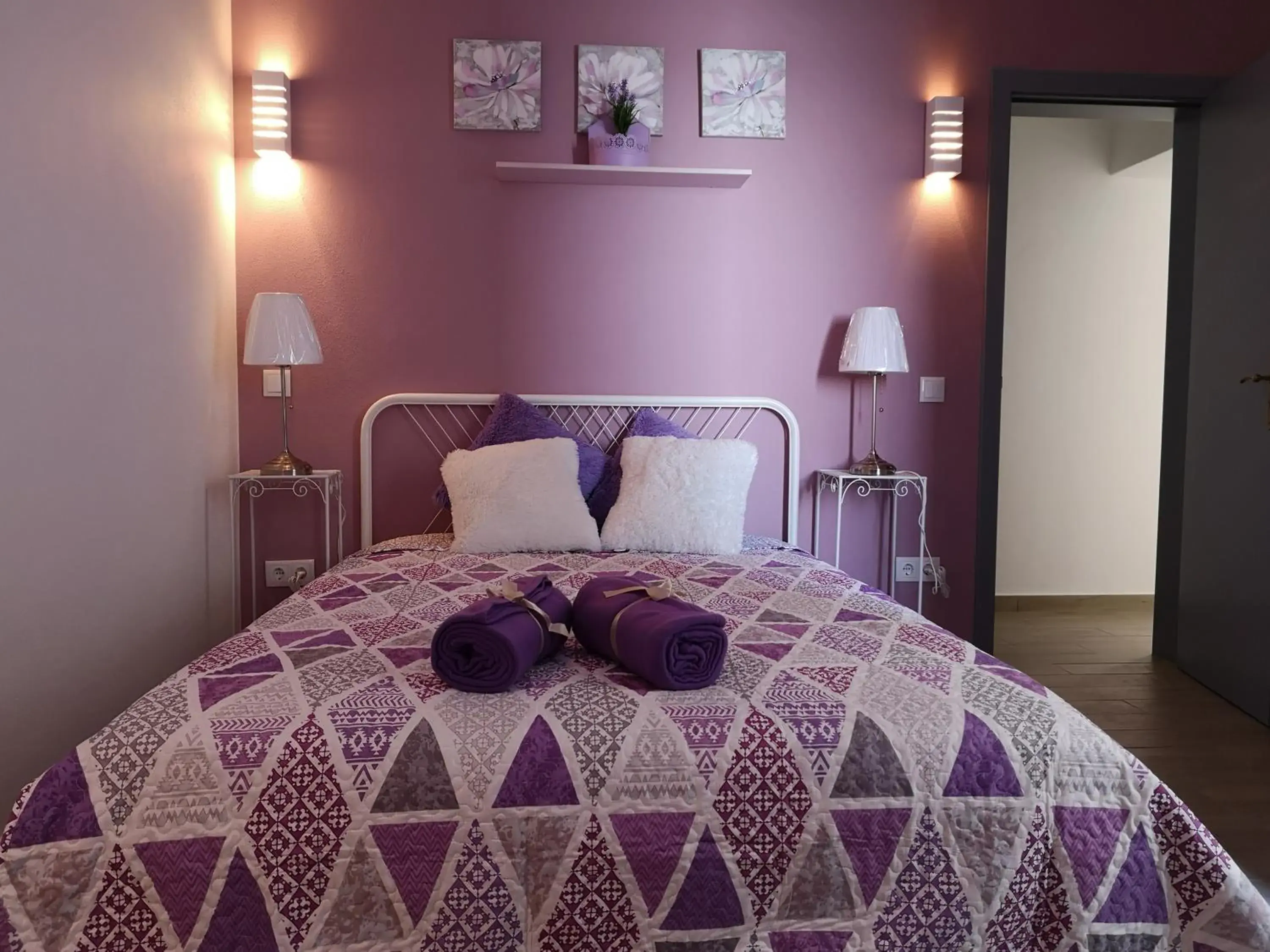 Double Room with Balcony - single occupancy in Sensations Guesthouse Double Room with Balcony - single occupancy in Sensations Guesthouse