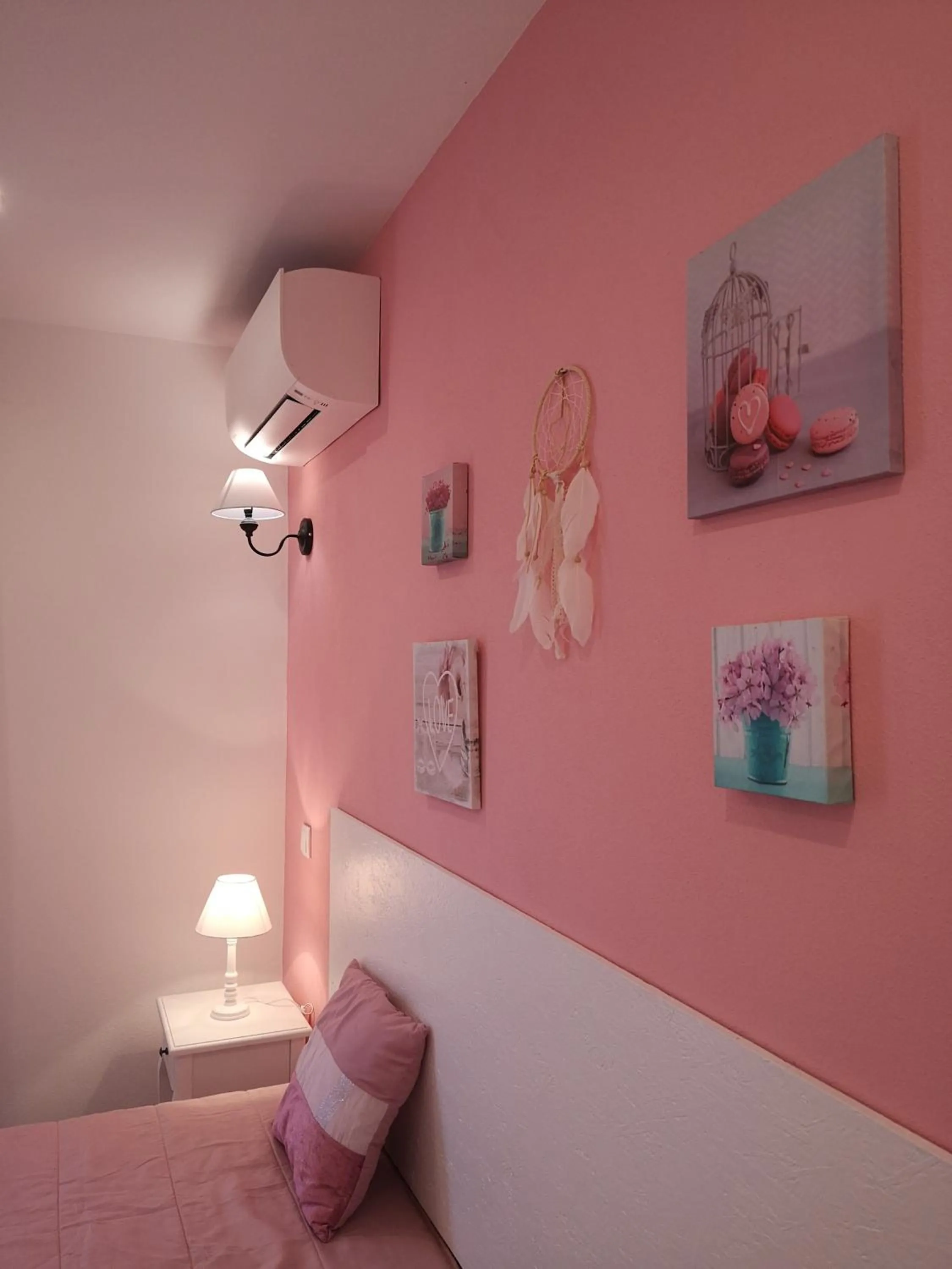 Bed in Sensations Guesthouse