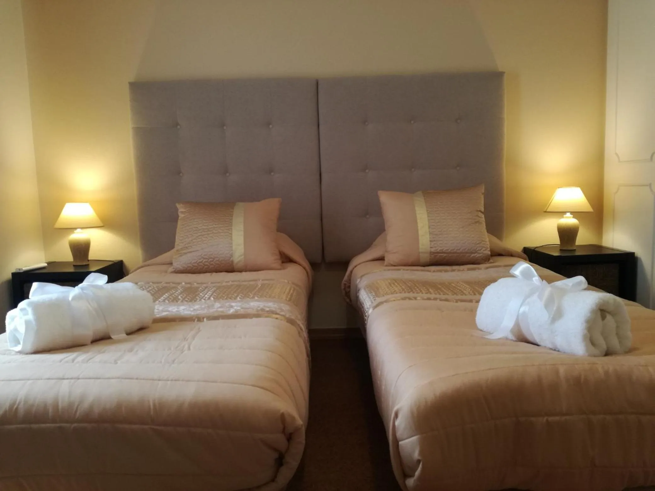 Communal lounge/ TV room, Bed in Sensations Guesthouse