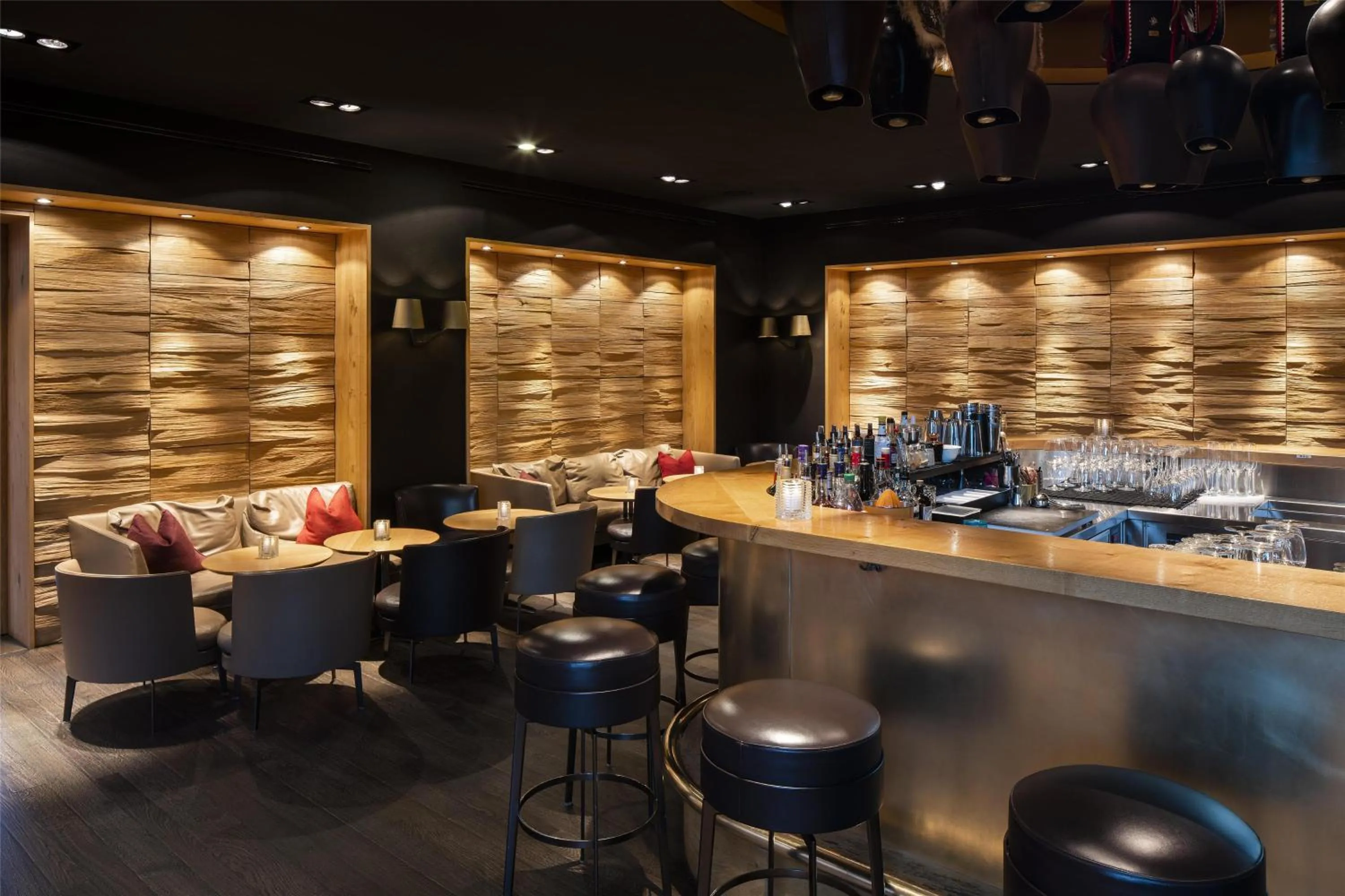 Lounge or bar in Frutt Mountain Resort