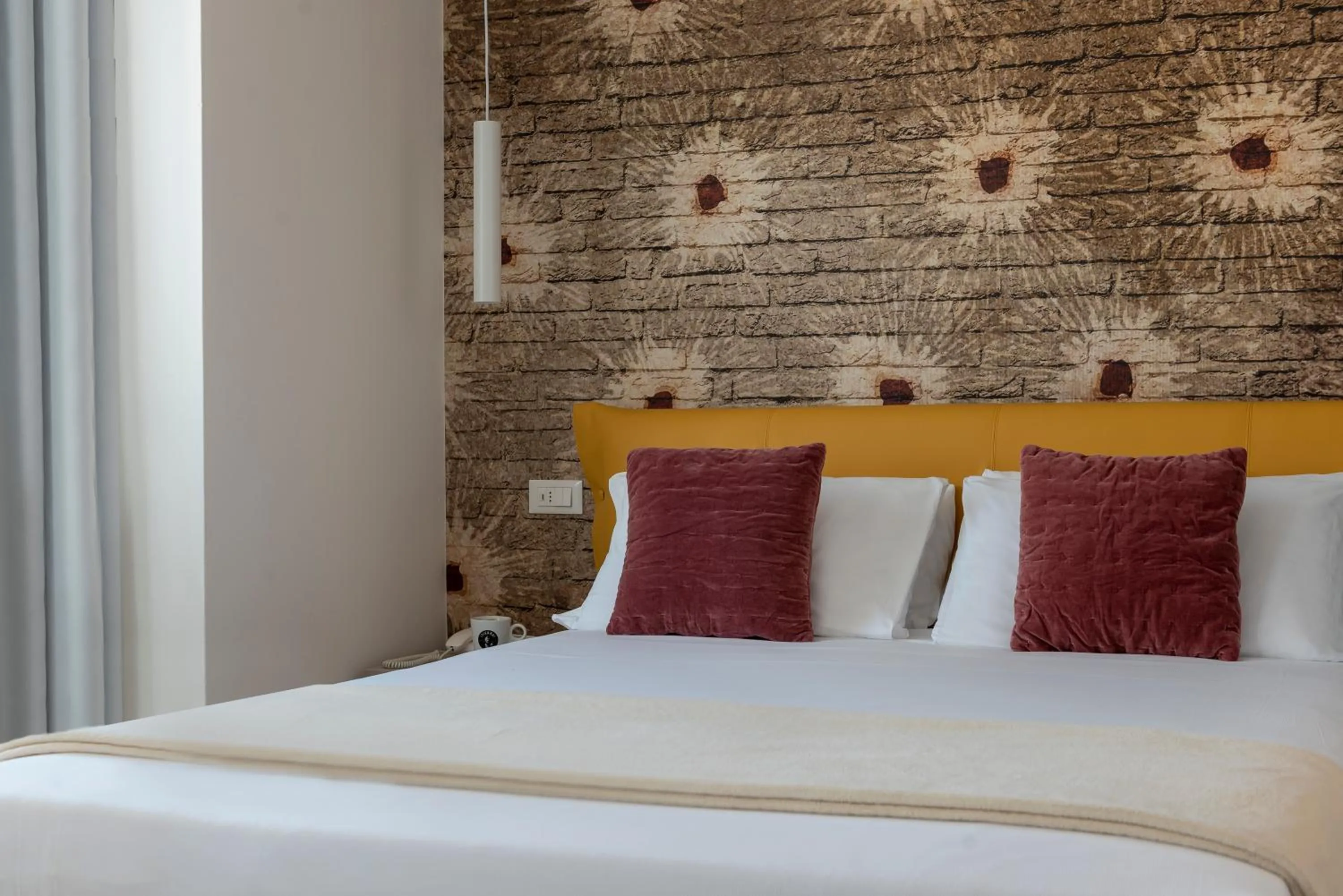 Bedroom, Bed in Hotel Delle Rose