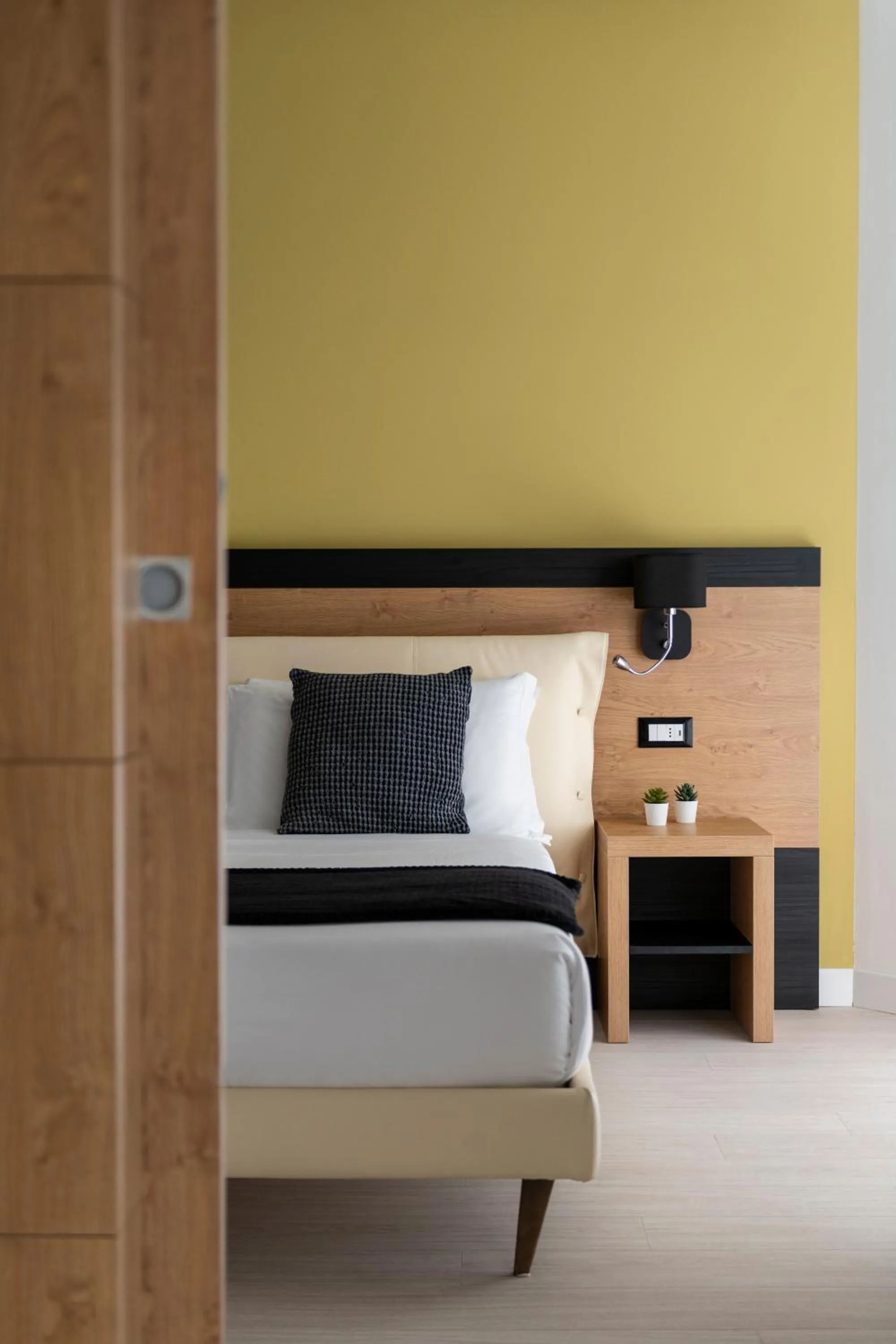 Bedroom, Bed in Hotel Delle Rose