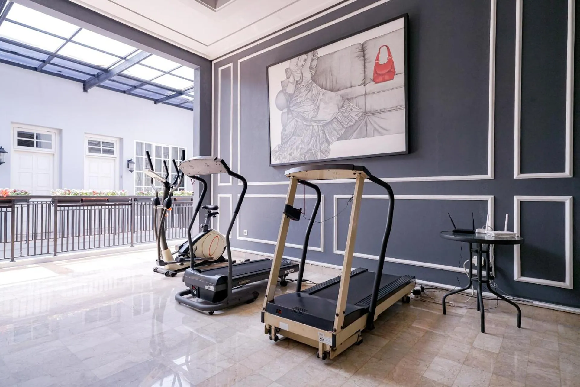 Fitness centre/facilities in RedDoorz Premium near RS Pondok Indah