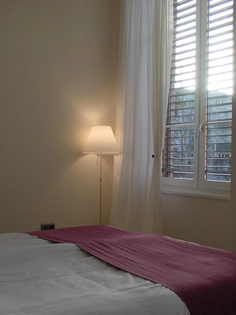 Decorative detail, Bed in L'Armateur