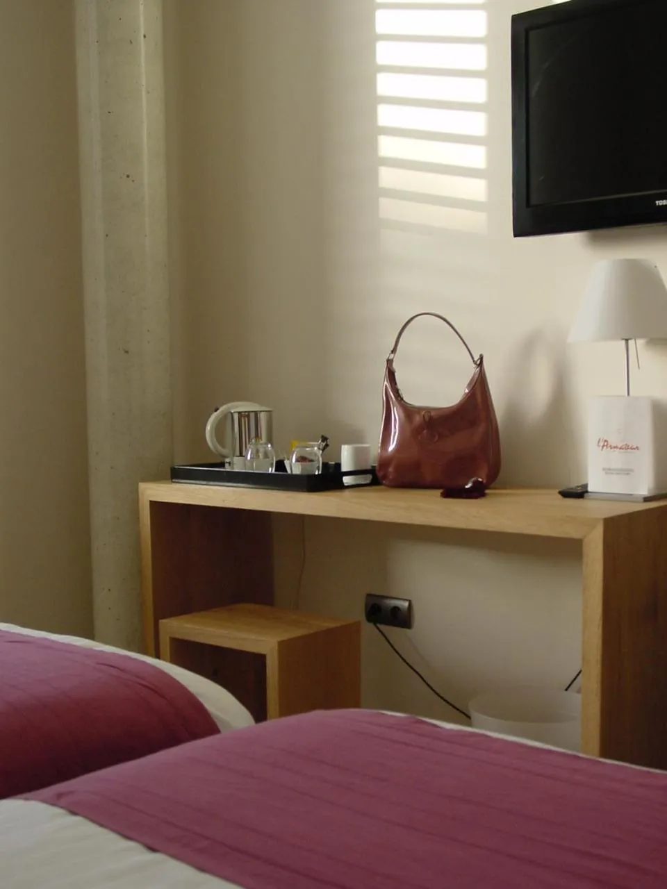 Decorative detail, Bed in L'Armateur