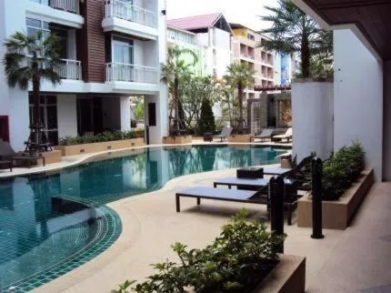 Swimming Pool in Art Patong Residence
