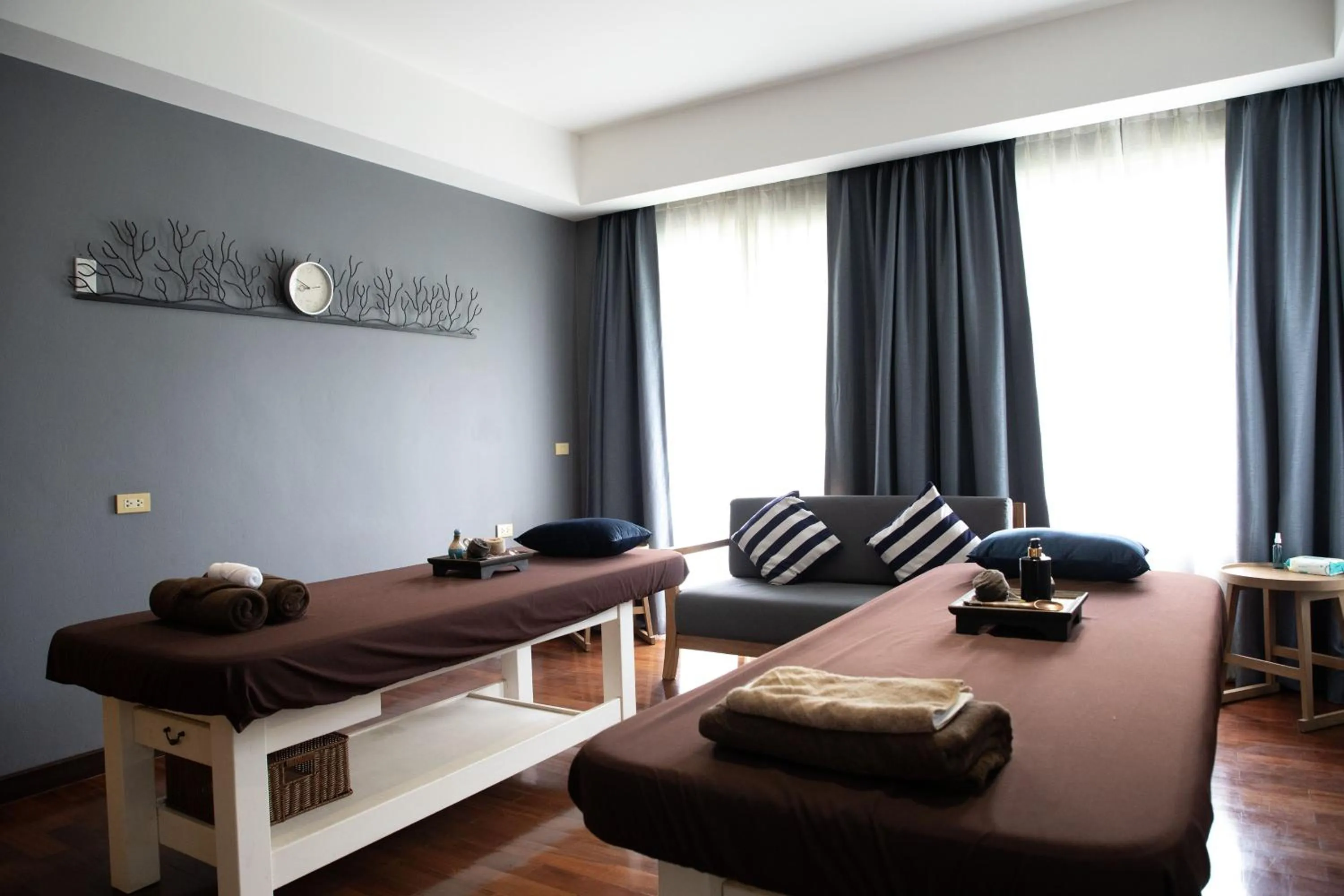 Spa and wellness centre/facilities, Bed in The Leela Resort & Spa Pattaya