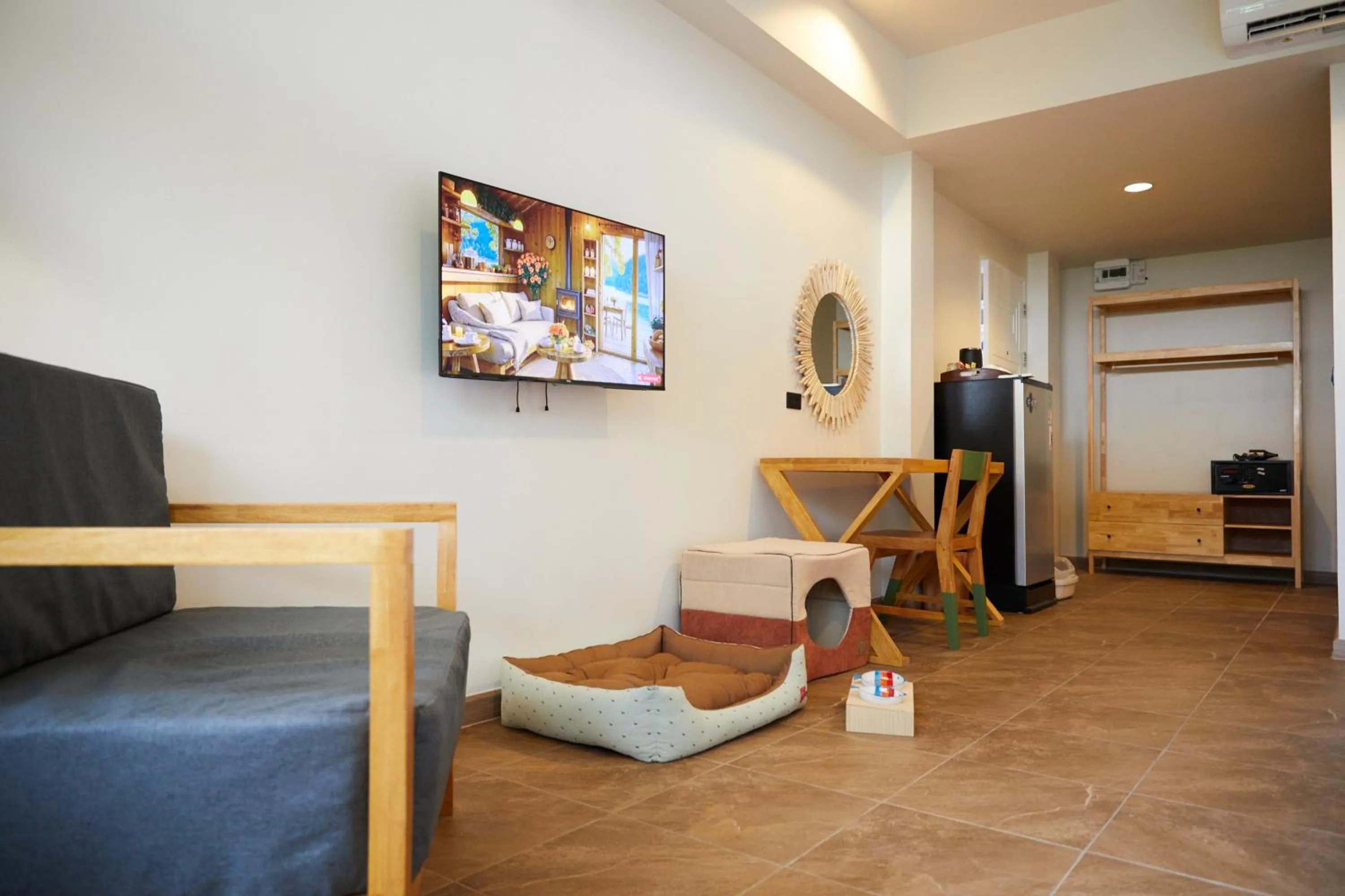 TV and multimedia in The Leela Resort & Spa Pattaya