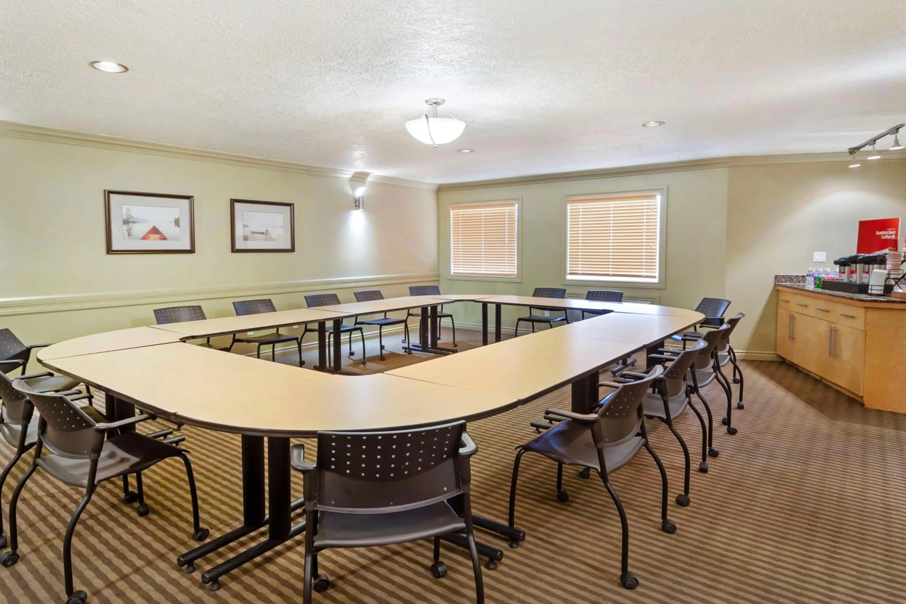 Meeting/conference room in Best Western PLUS Mirage Hotel and Resort