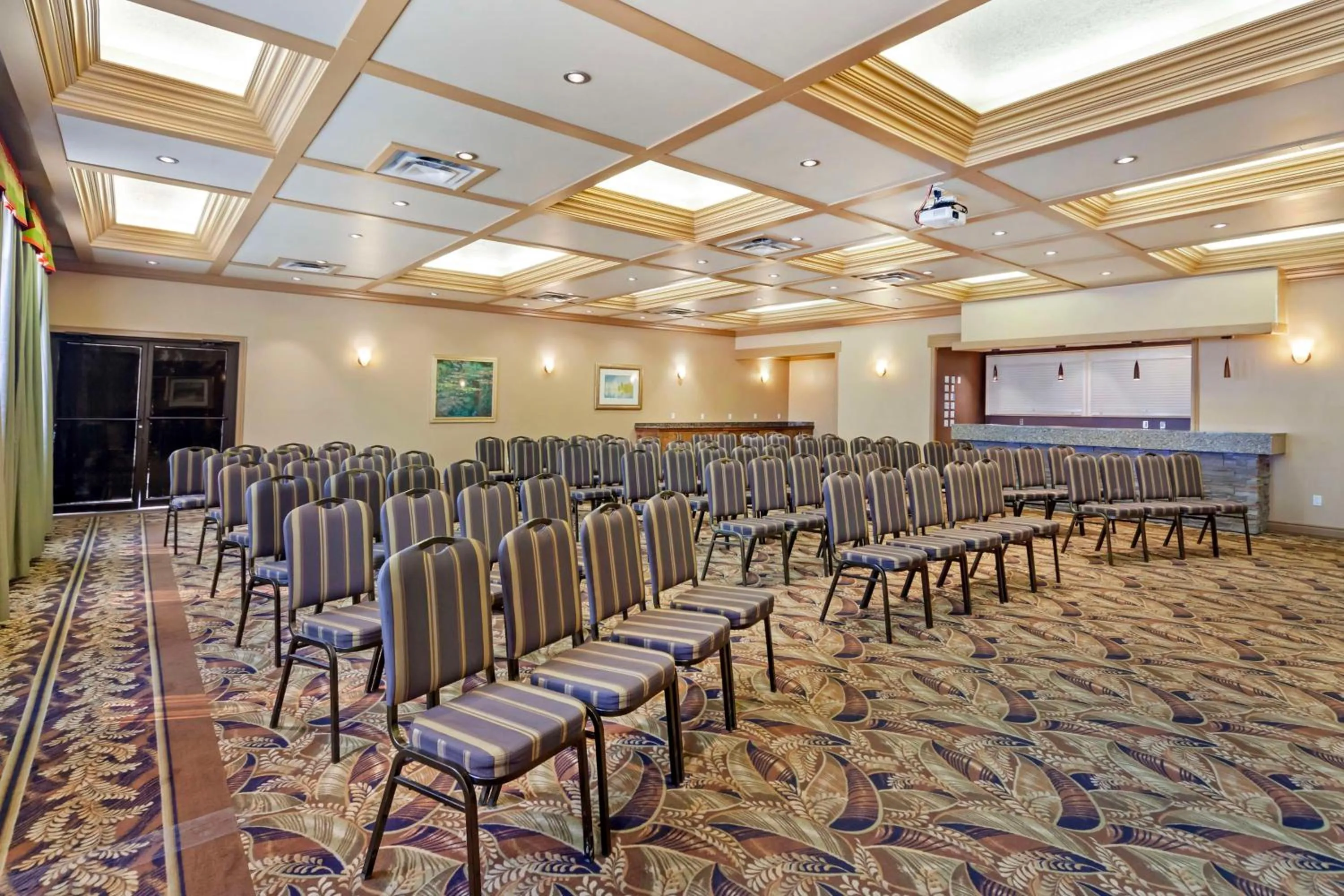 Meeting/conference room in Best Western PLUS Mirage Hotel and Resort