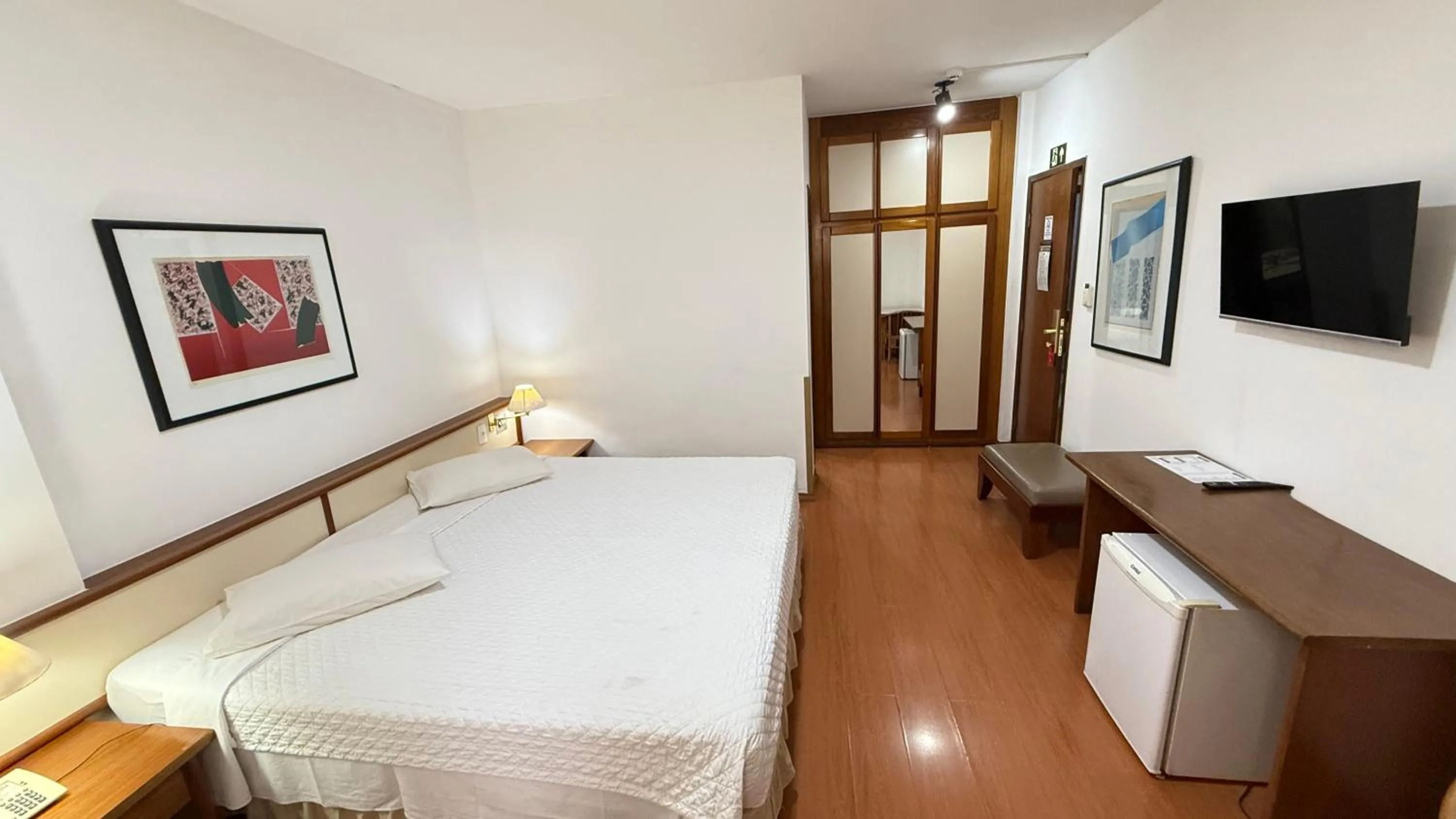 Photo of the whole room, Bed in César Park Hotel