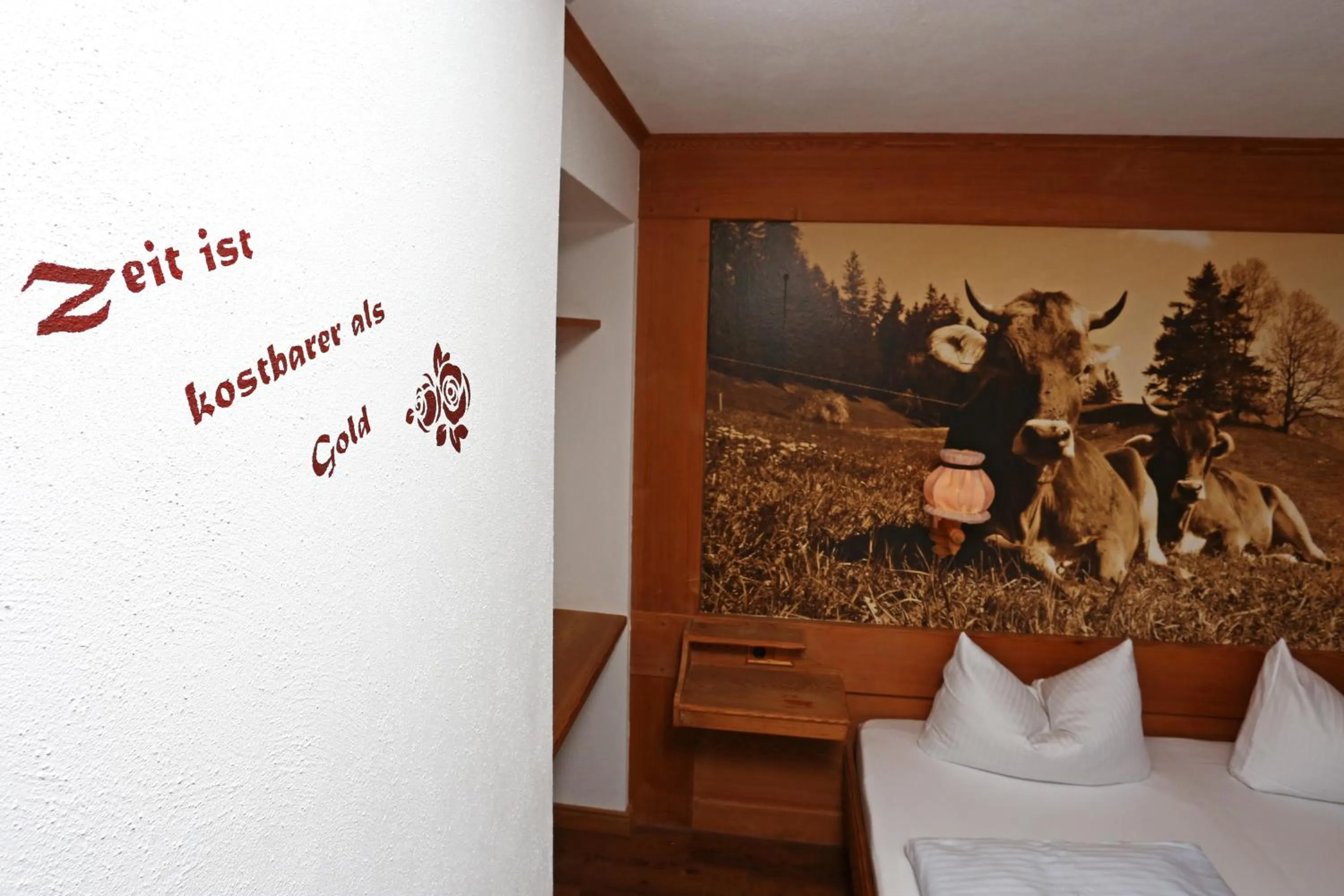 Bed in lustiger Hirsch