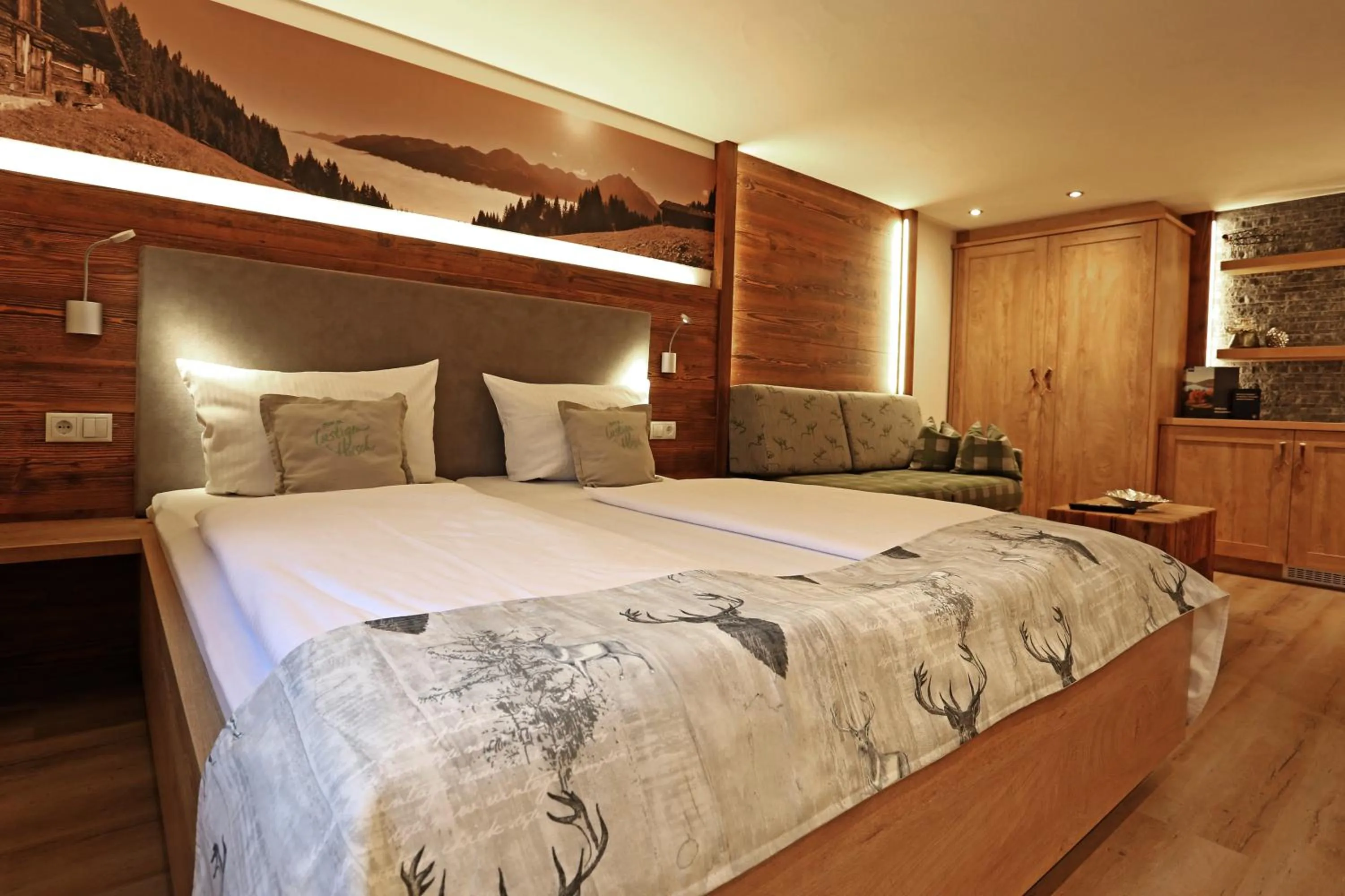 Bed in lustiger Hirsch