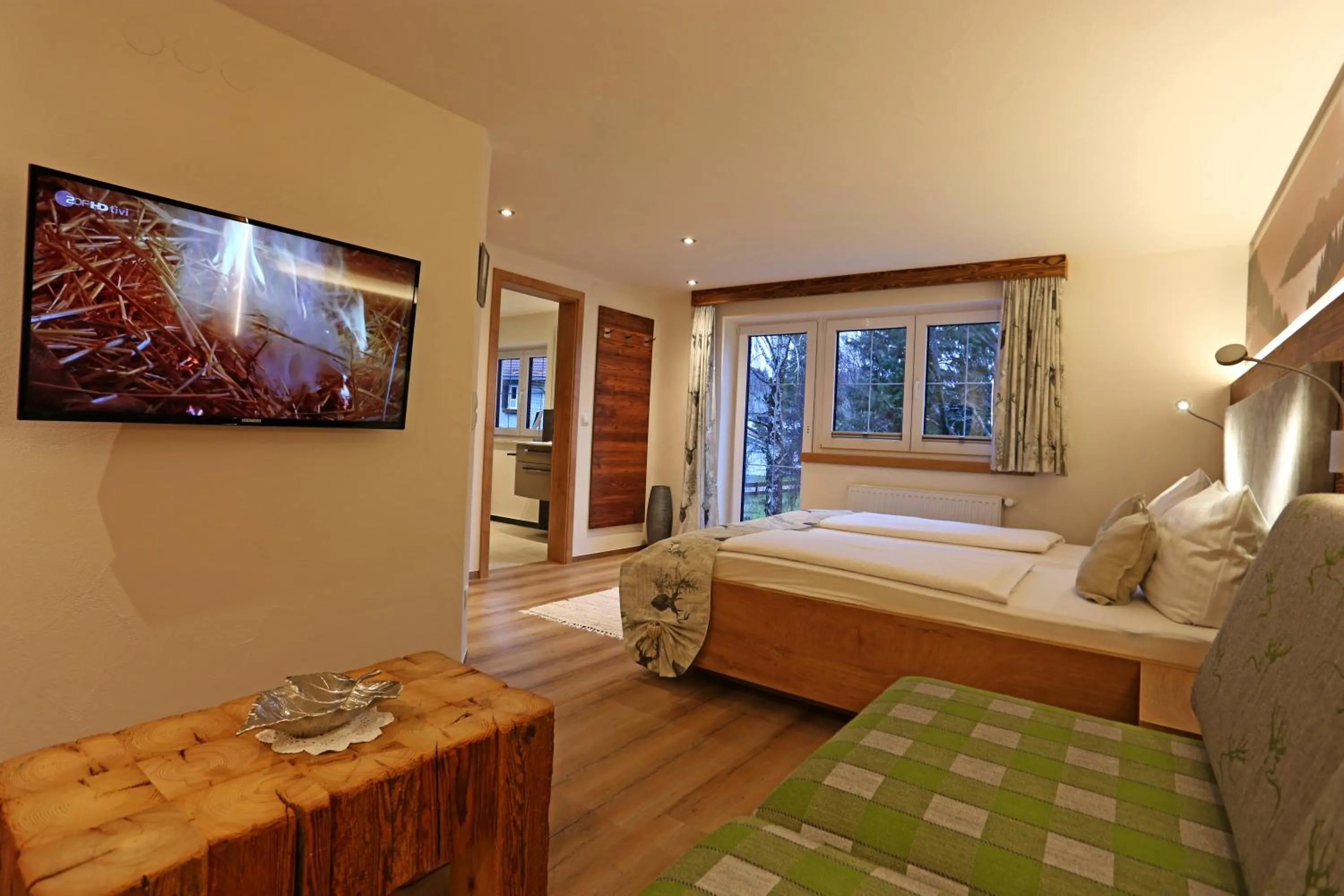 Bed in lustiger Hirsch