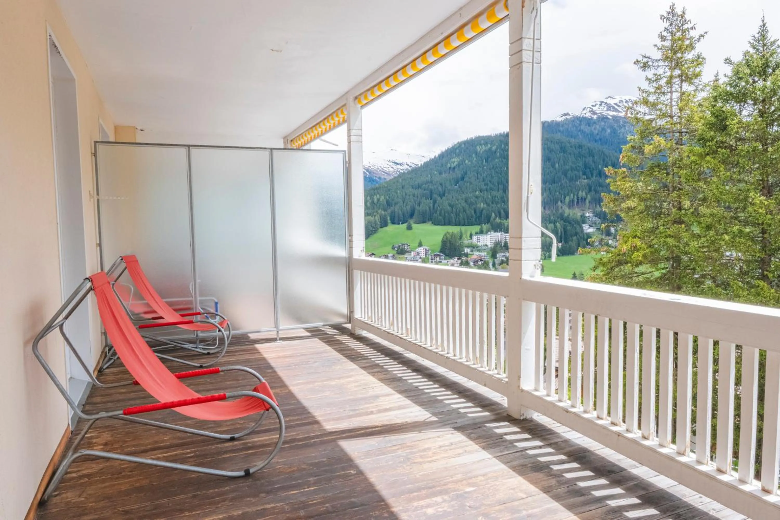 Balcony/Terrace in Davos Youth Hostel