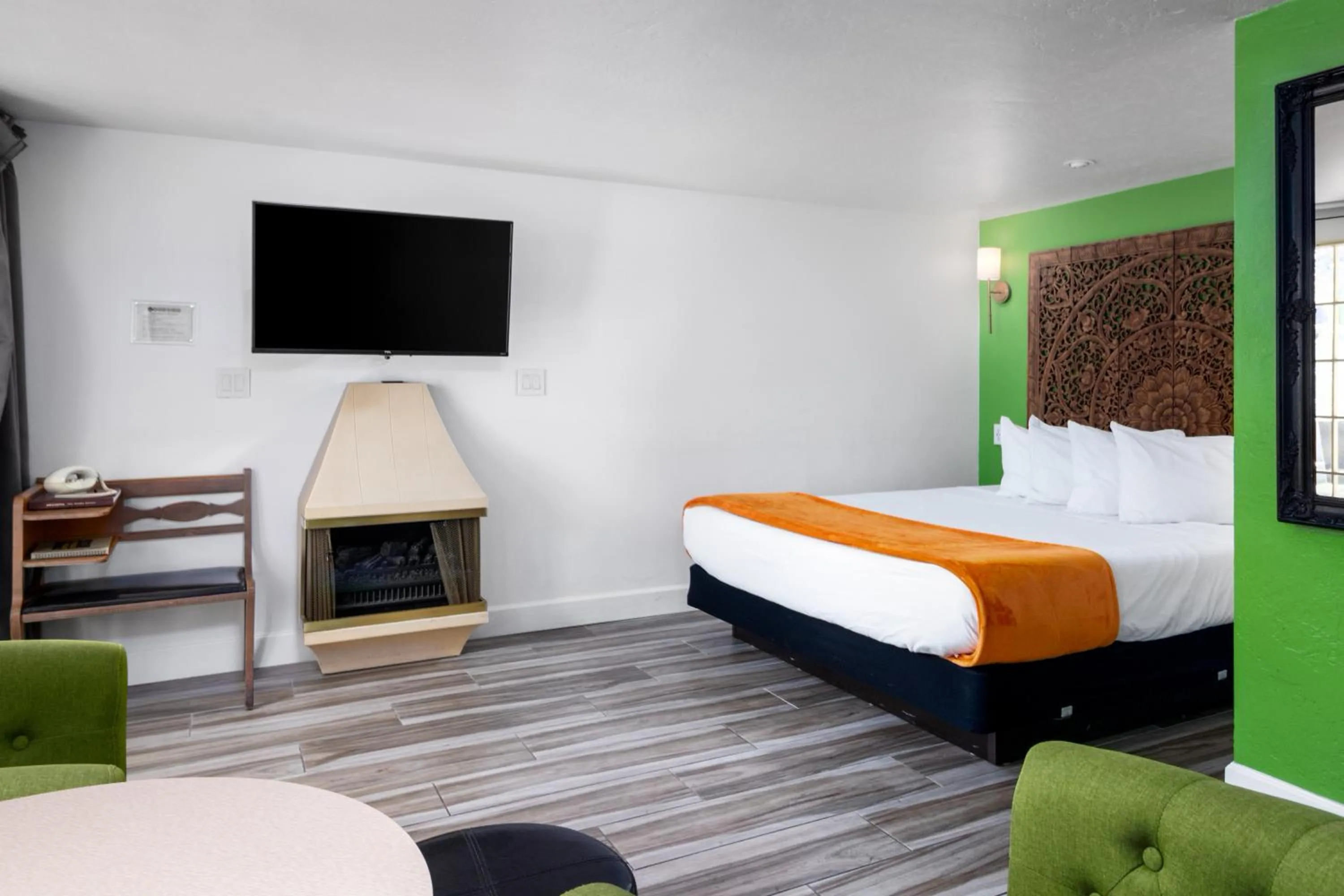 Bed in The Motor Lodge