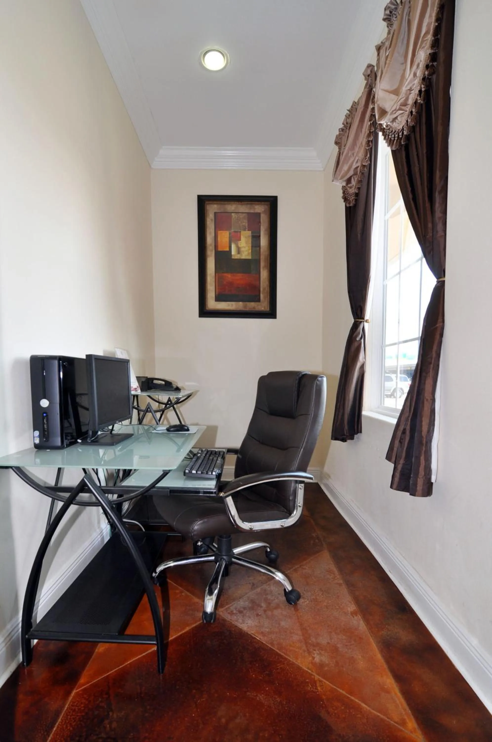 Business facilities in Super 8 by Wyndham Beaumont I-10 College St