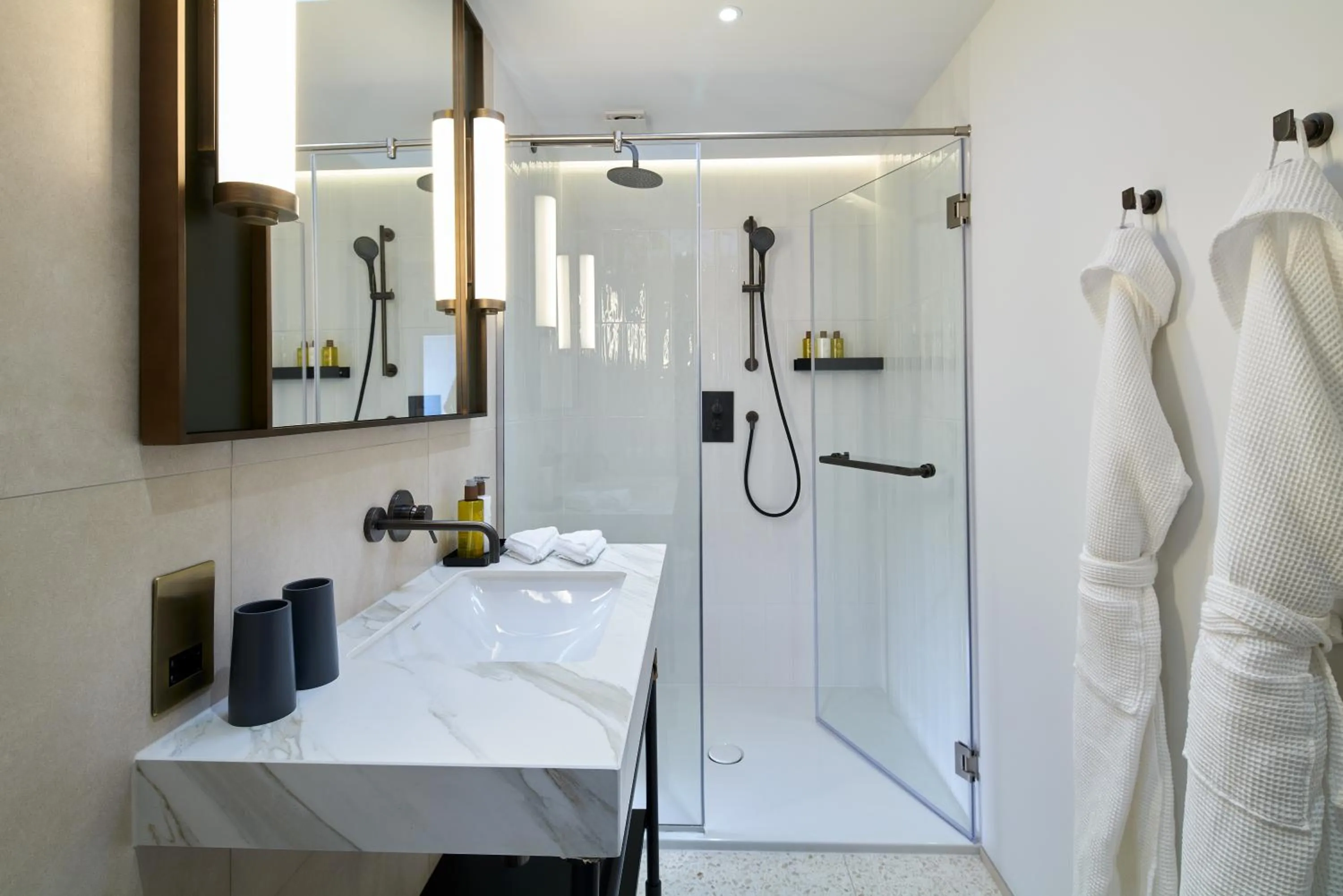 Shower in Lexham Gardens by Cheval Maison